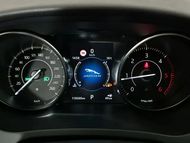 Jaguar E-Pace view 13