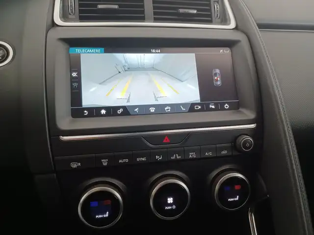 Jaguar E-Pace view 14