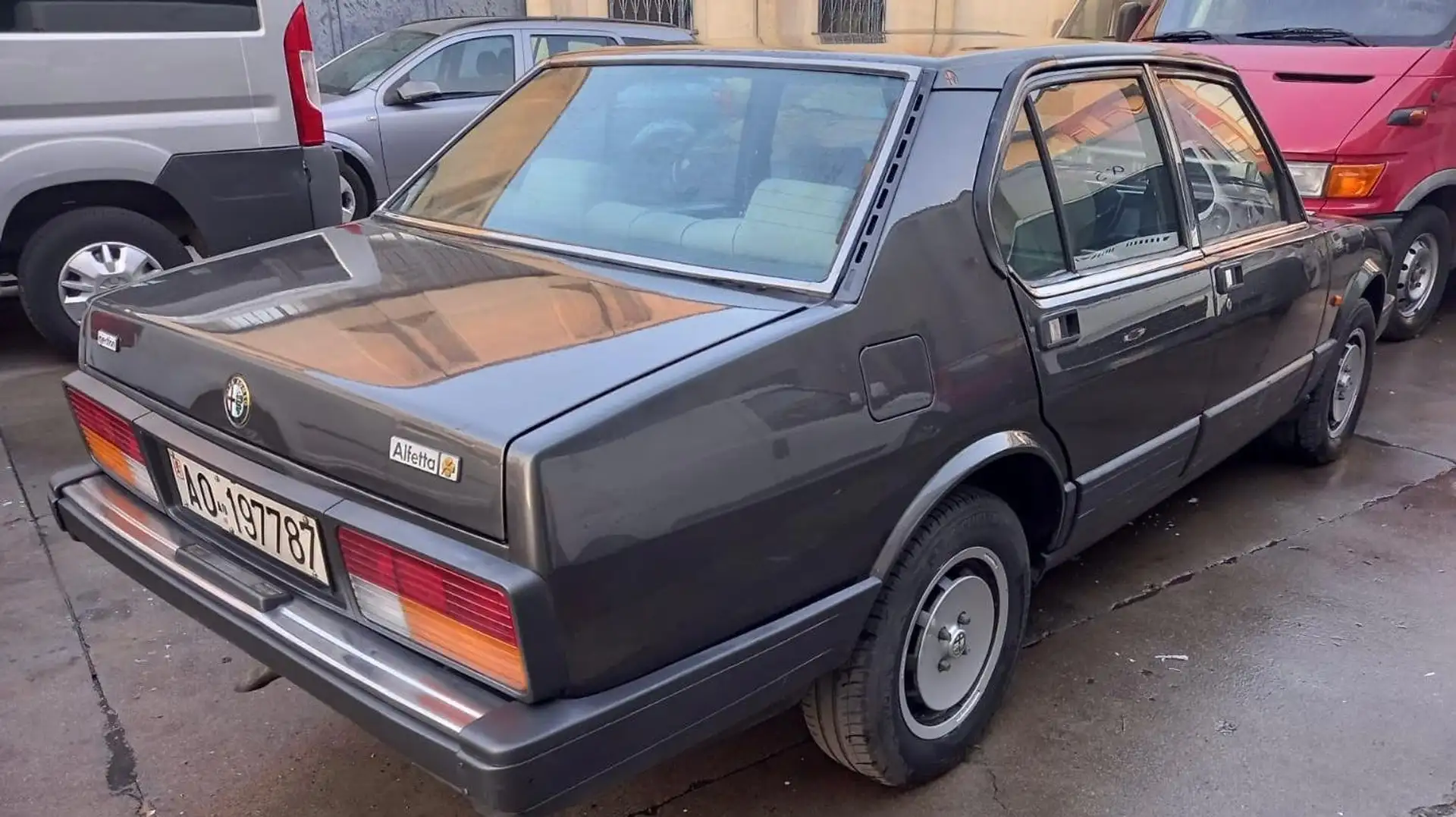 Alfa Romeo Alfetta Alfetta 2.0i Quadrifoglio Oro - 1