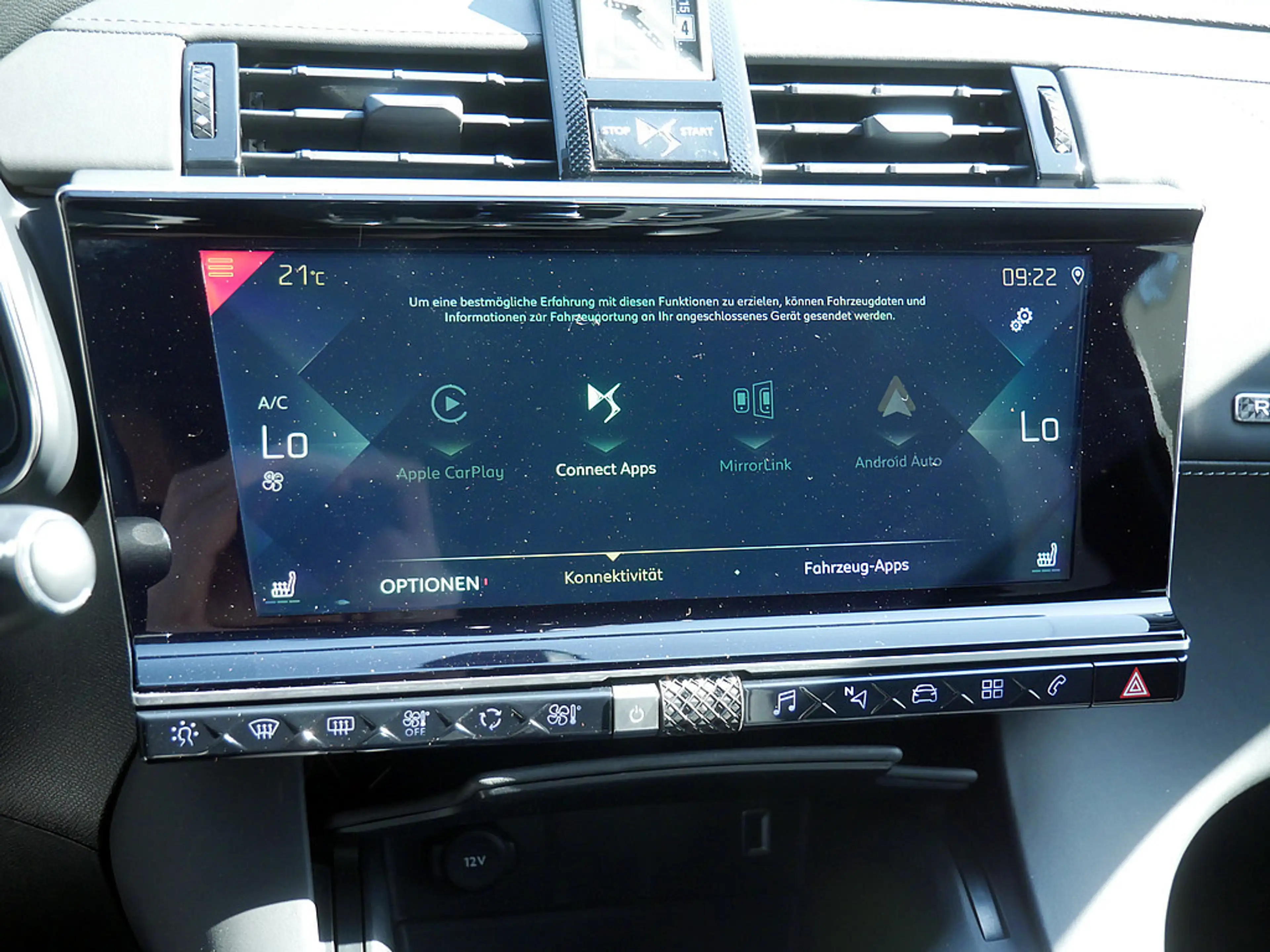 DS Automobiles DS 7 Crossback Be chic PureTech 180 LED PANO — photo 13