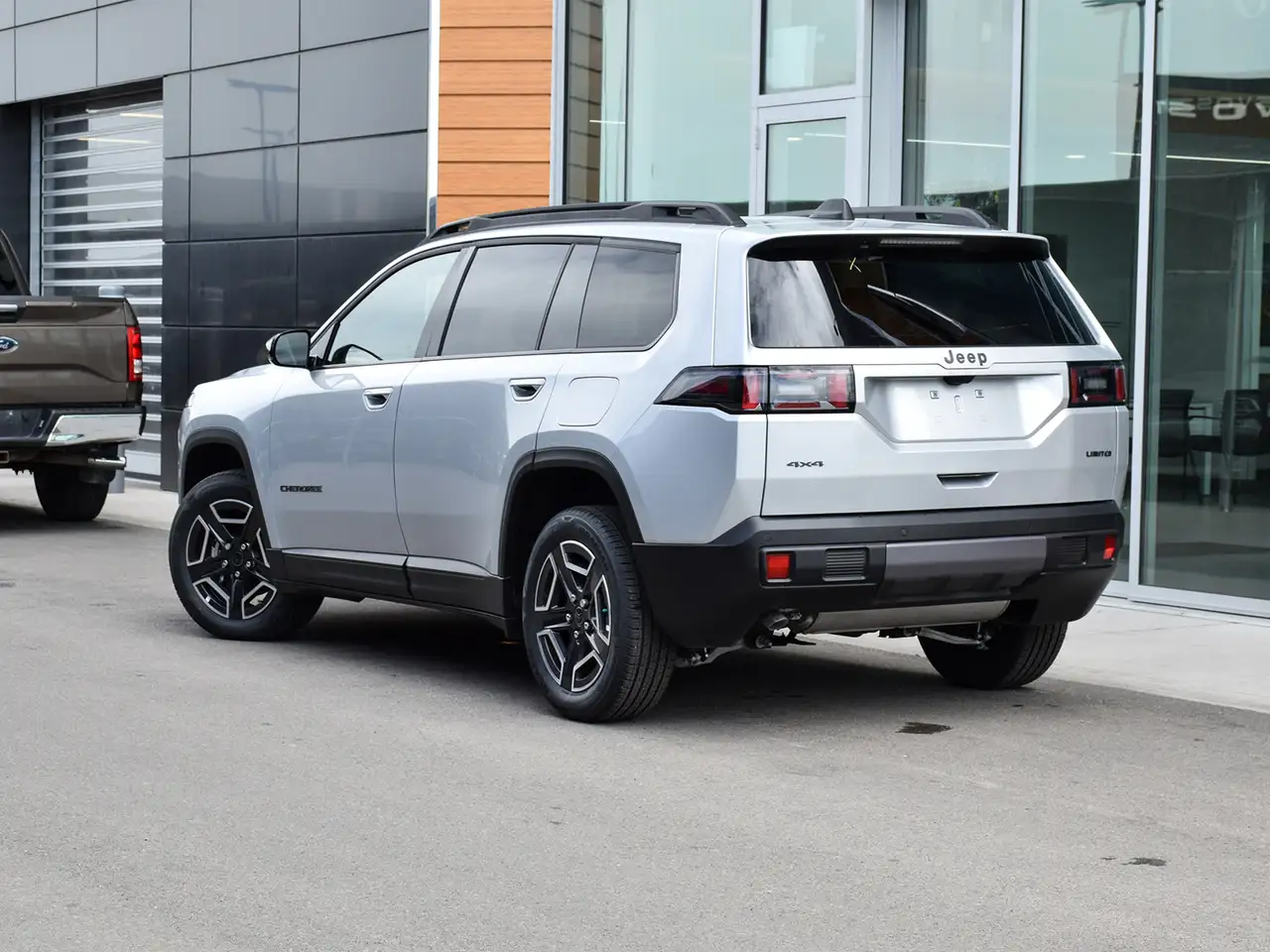 Jeep Cherokee снимка Jeep Cherokee