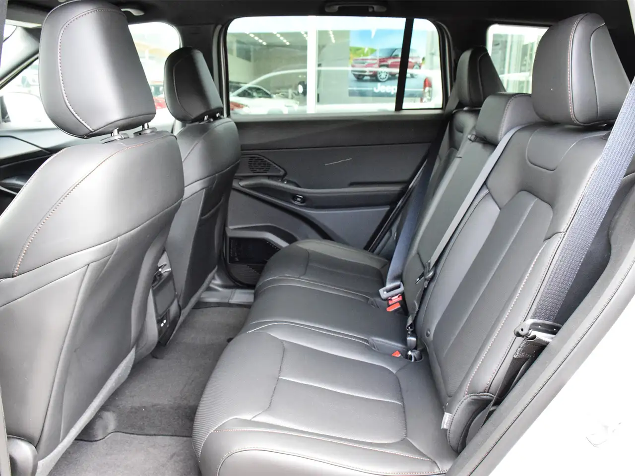 Jeep Cherokee снимка Jeep Cherokee