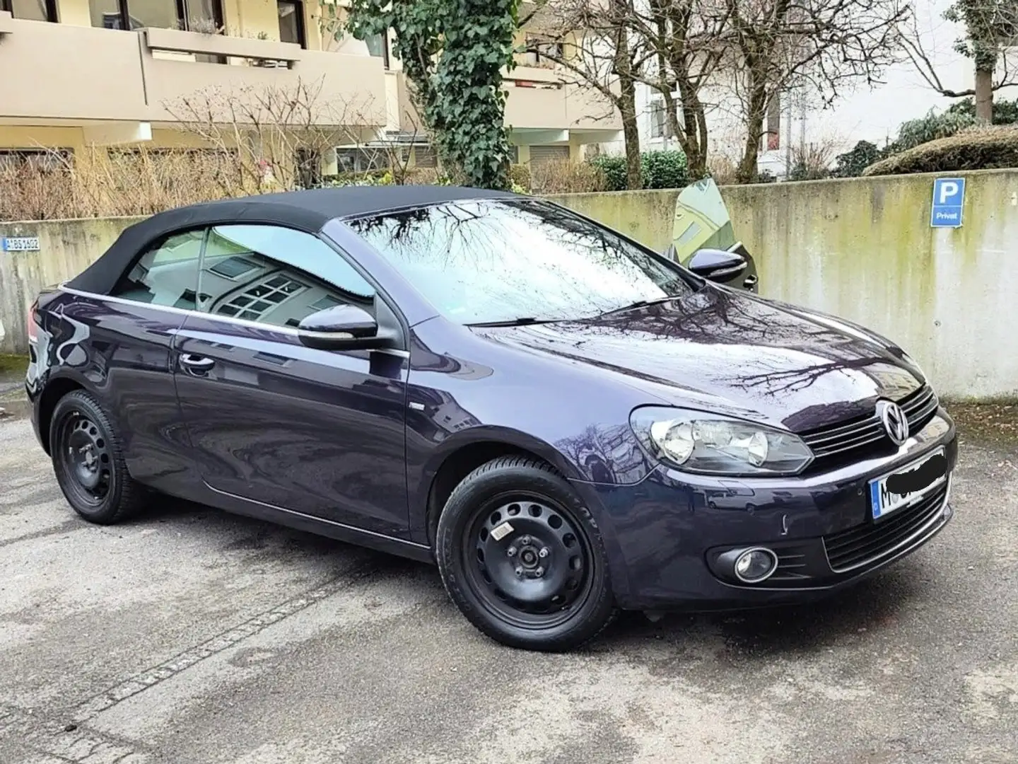 Volkswagen Golf Cabriolet Golf+Cabrio+2.0+TDI+BlueMotion+Technology+DSG+Cup Violet - 2
