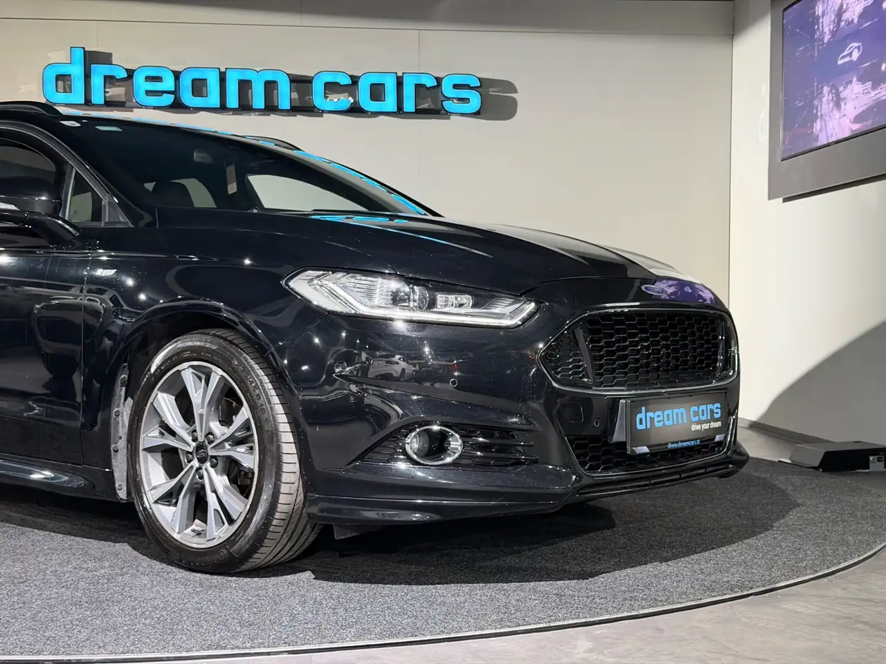 Ford Mondeo 2.0 TDCi ST-Line / LED / NAVI / ASISSTENZSYSTEME Bild 10