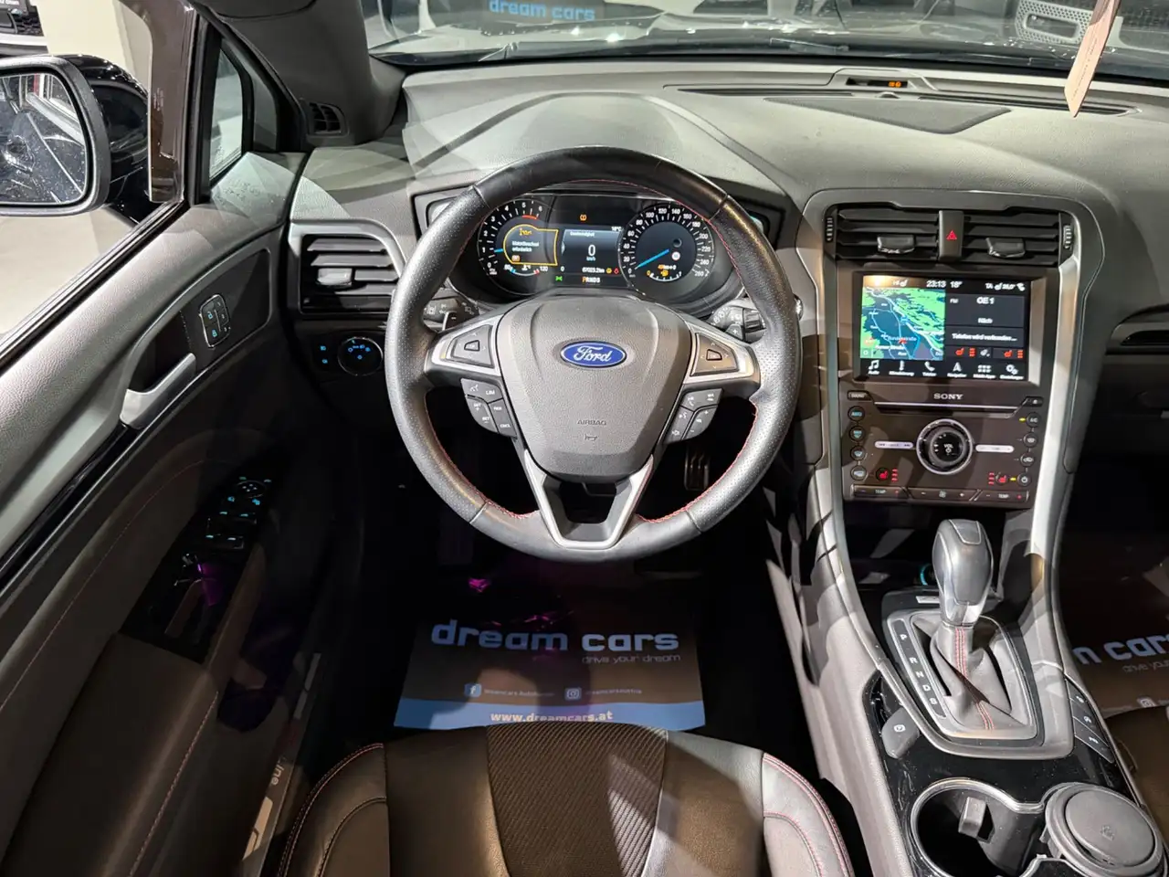 Ford Mondeo 2.0 TDCi ST-Line / LED / NAVI / ASISSTENZSYSTEME Bild 19