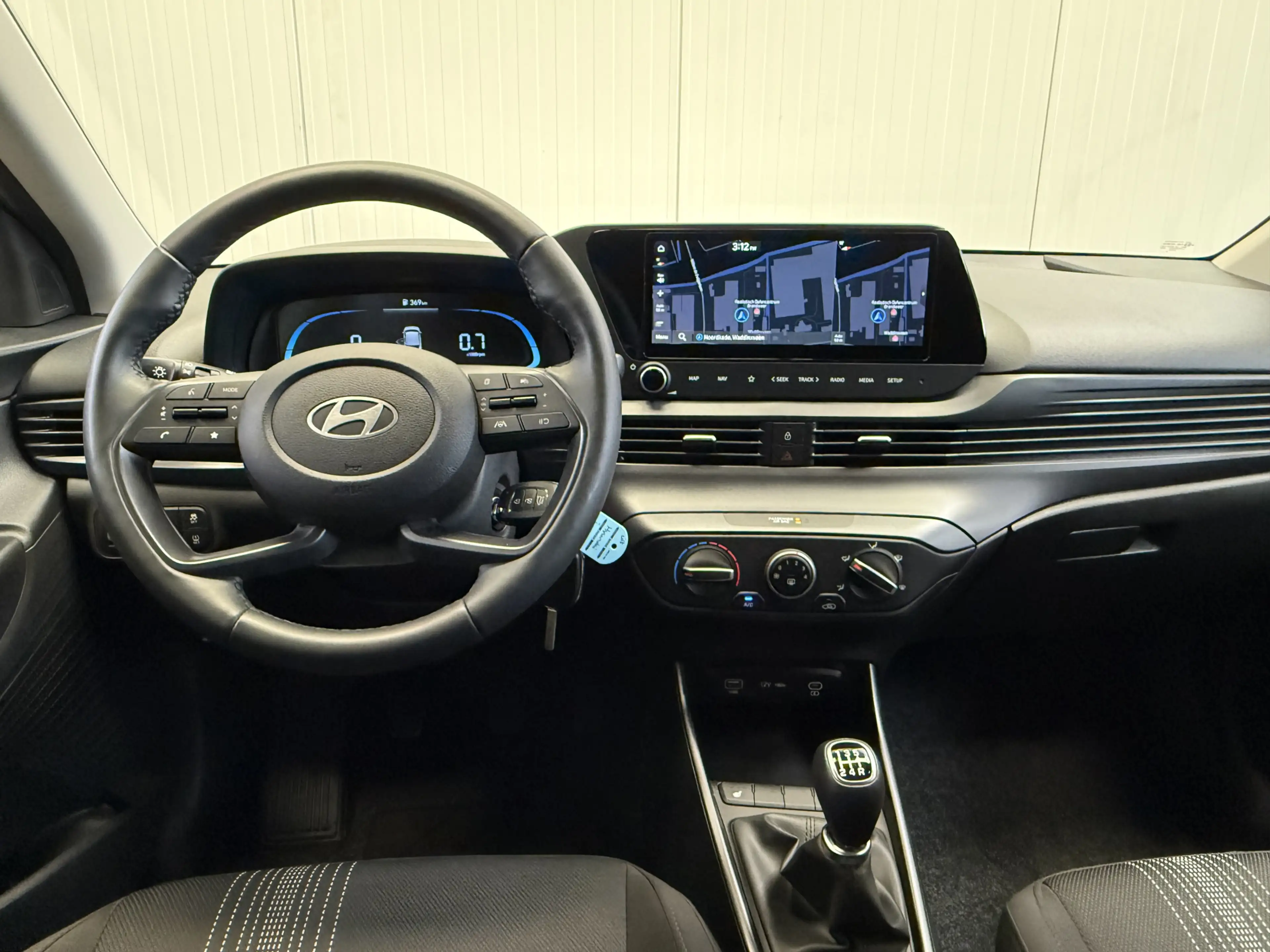 Hyundai i20 1.2 MPI i-Motion NAVI-CAMERA-LANE ASSIST-CRUISE CO — photo 5