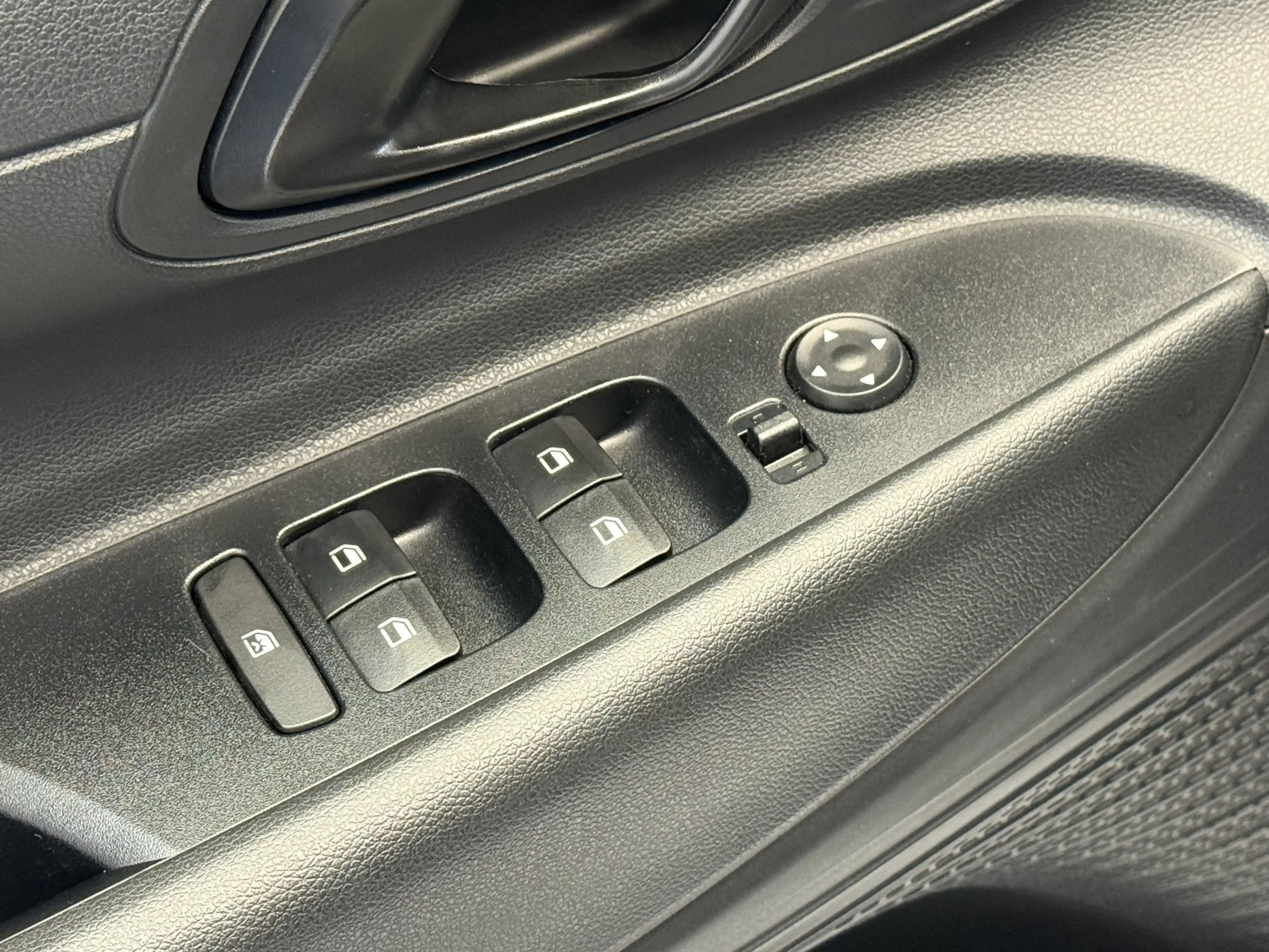 Hyundai i20 1.2 MPI i-Motion NAVI-CAMERA-LANE ASSIST-CRUISE CO — photo 31