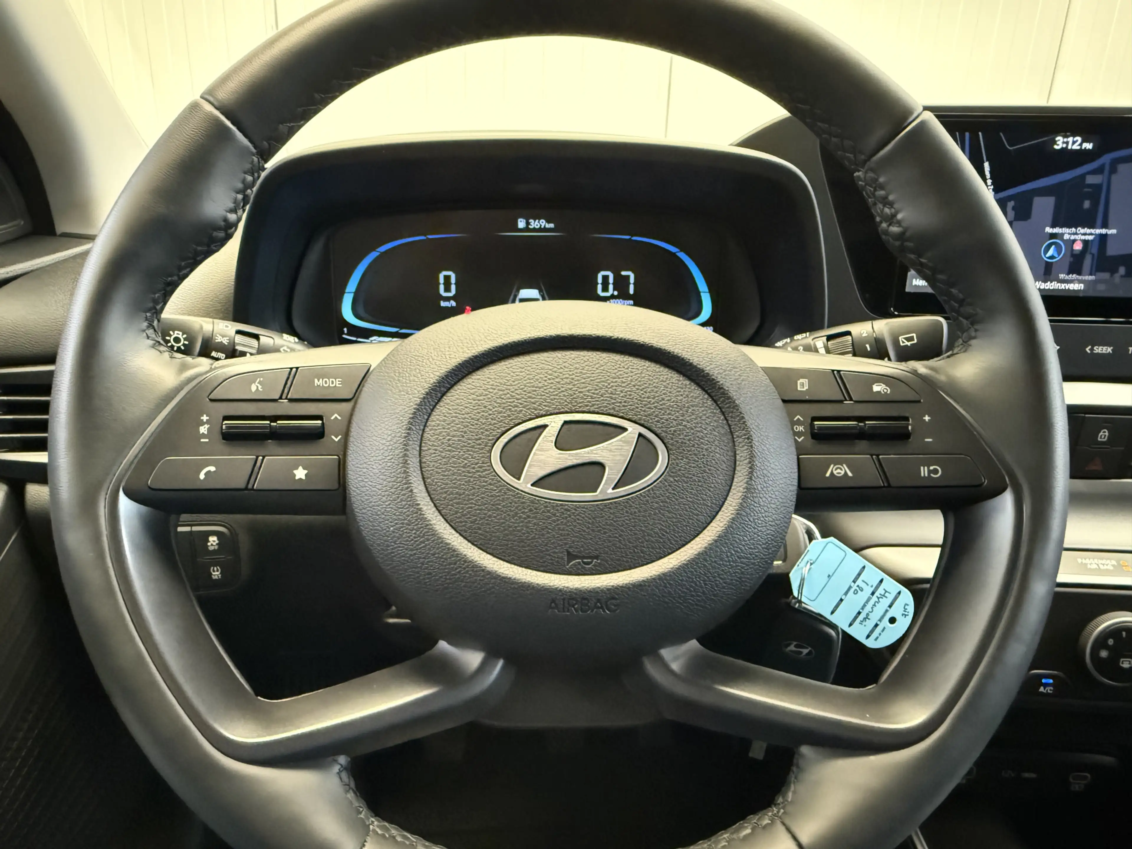 Hyundai i20 1.2 MPI i-Motion NAVI-CAMERA-LANE ASSIST-CRUISE CO — photo 18