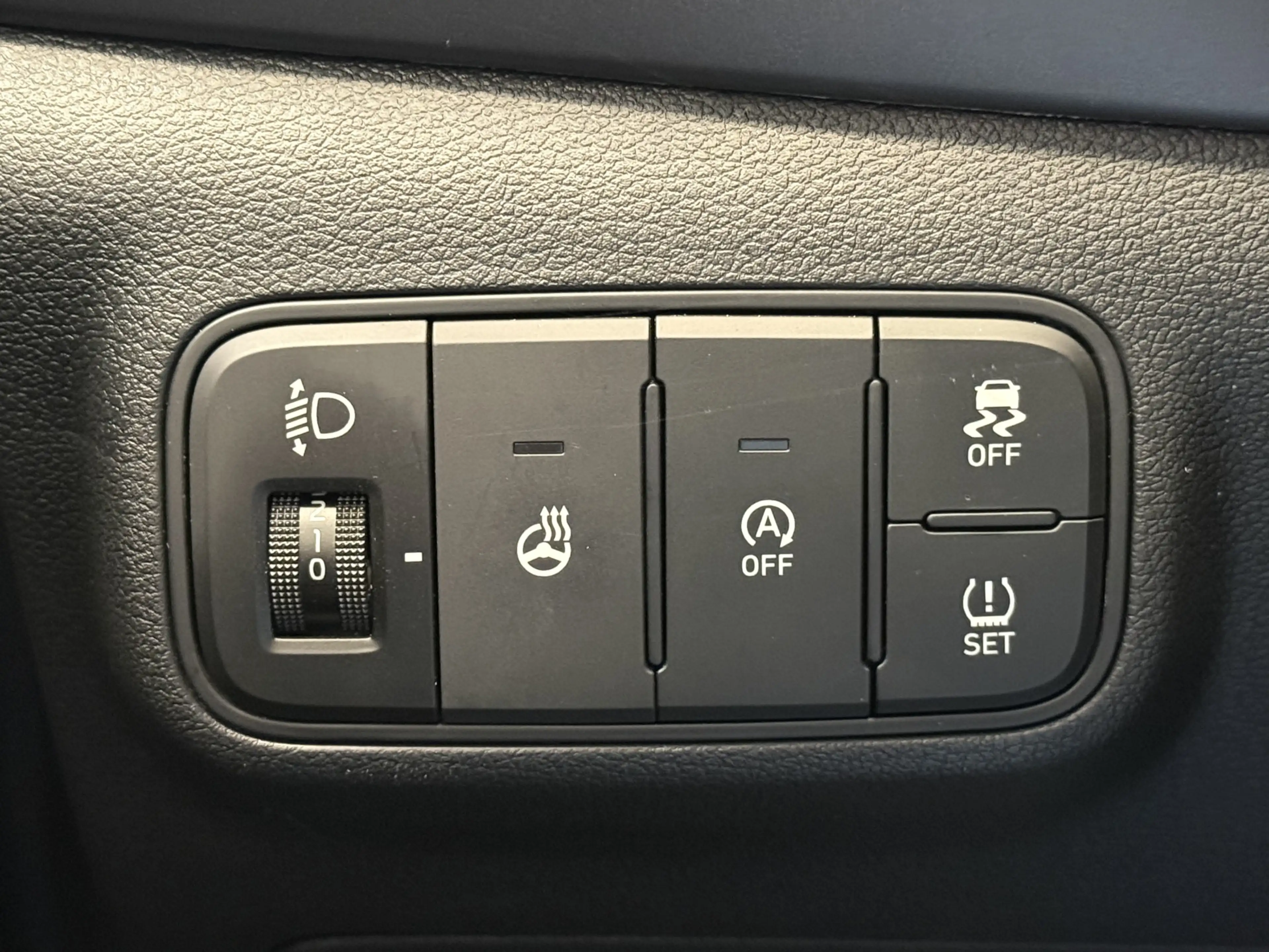 Hyundai i20 1.2 MPI i-Motion NAVI-CAMERA-LANE ASSIST-CRUISE CO — photo 29