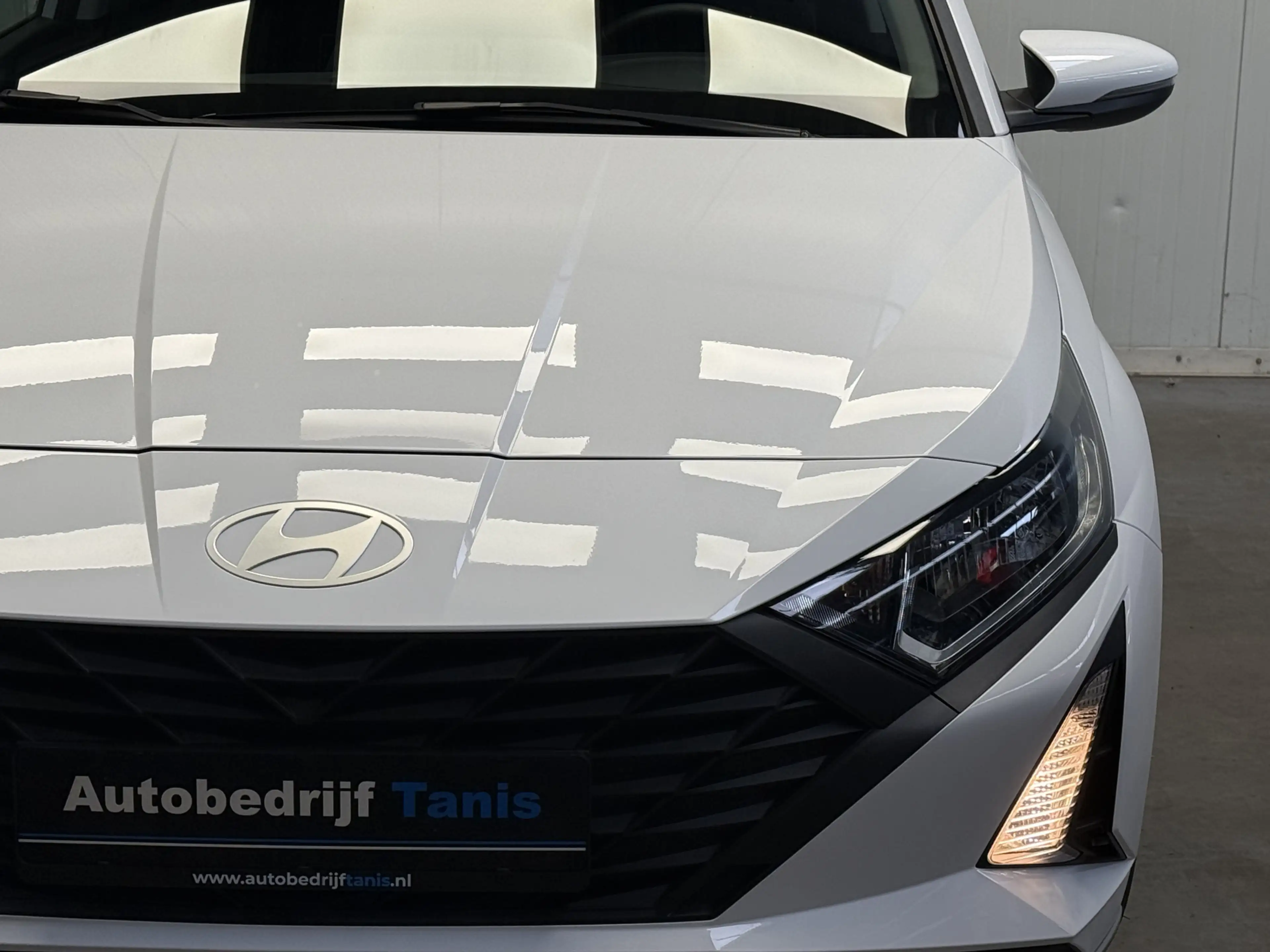 Hyundai i20 1.2 MPI i-Motion NAVI-CAMERA-LANE ASSIST-CRUISE CO — photo 9