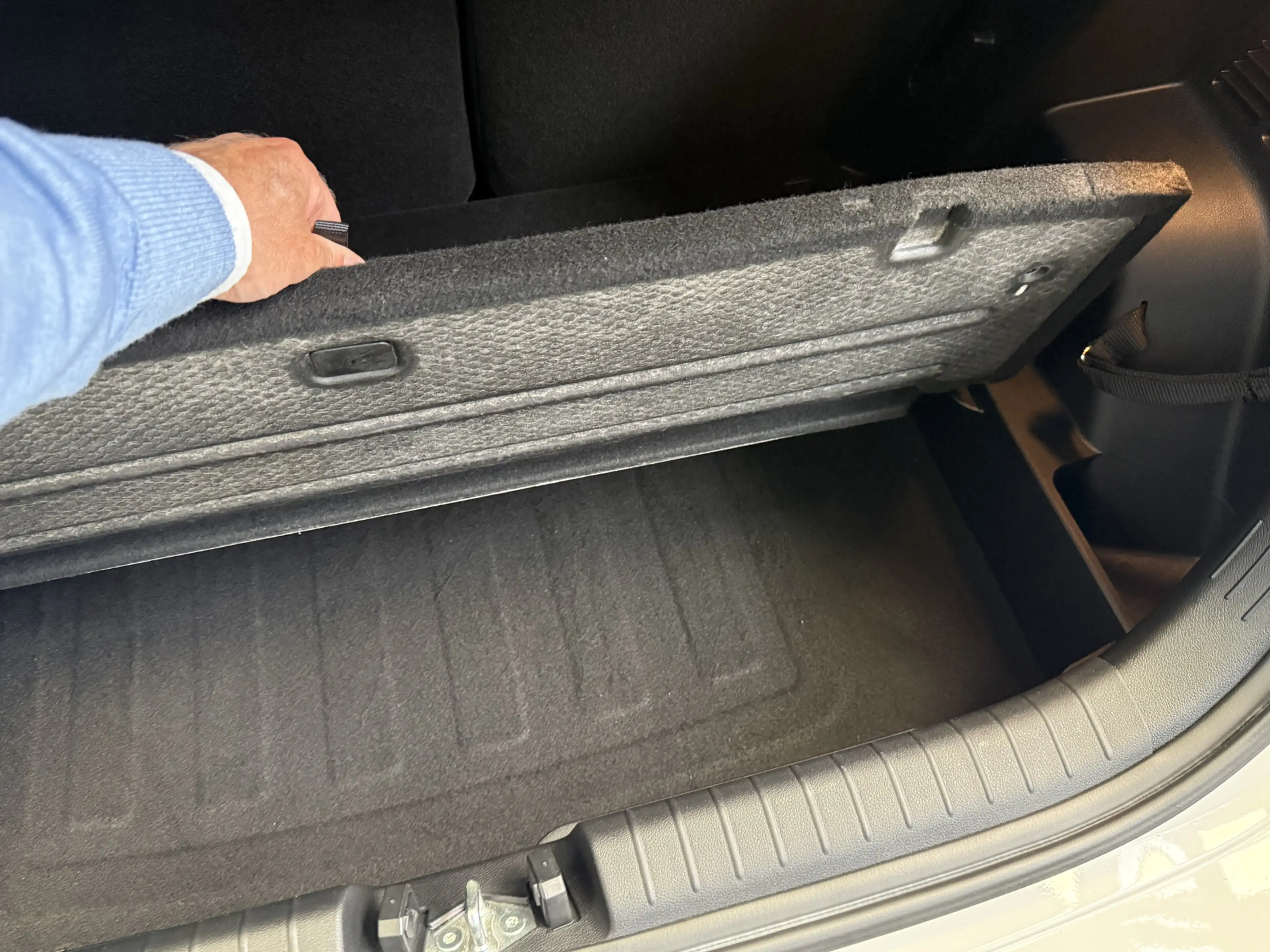 Hyundai i20 1.2 MPI i-Motion NAVI-CAMERA-LANE ASSIST-CRUISE CO — photo 36