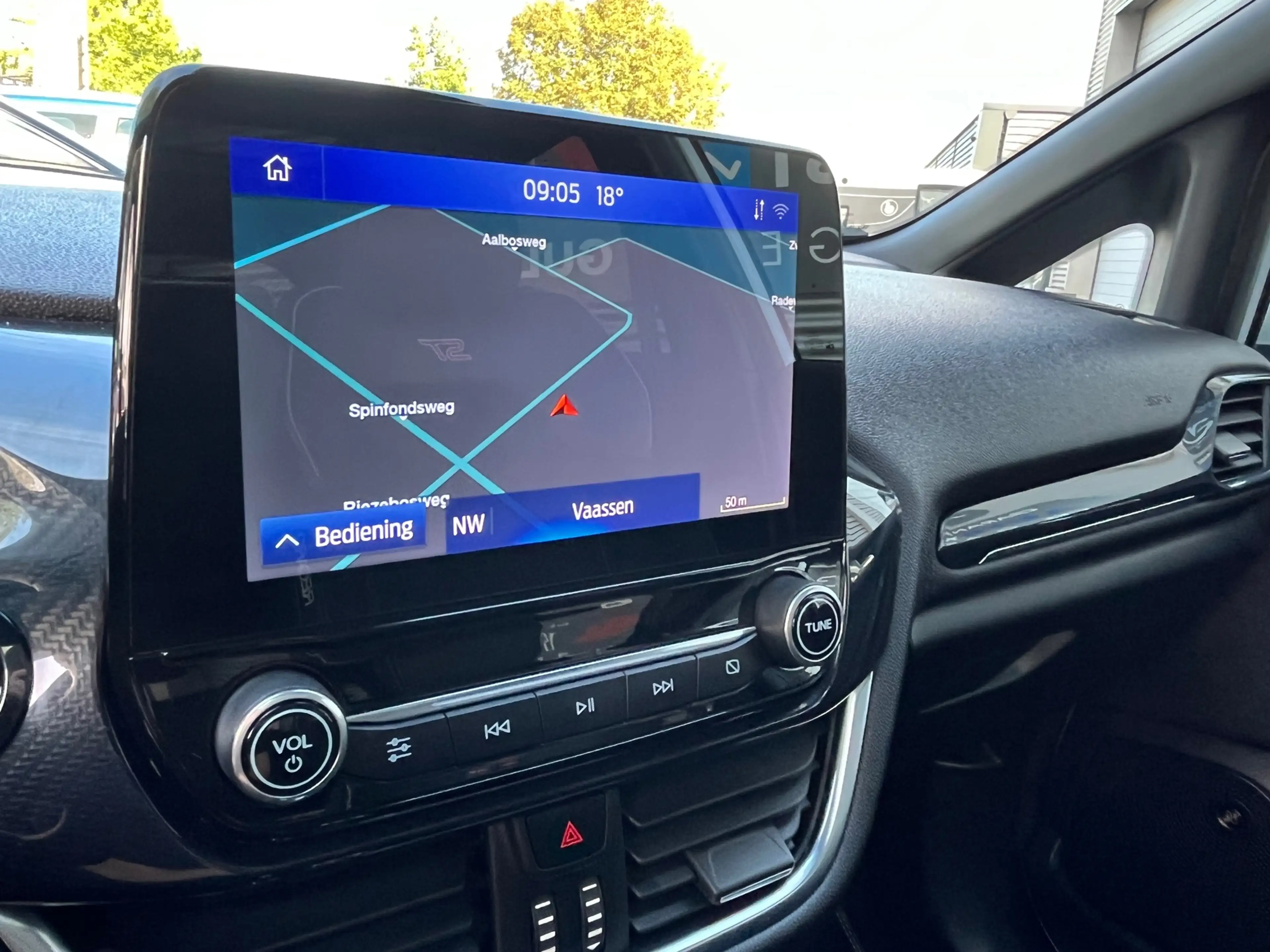Ford Fiesta 1.5 ST-3 200PK! Panodak,Recaro,Navi,Clima,Cruise,C — photo 24