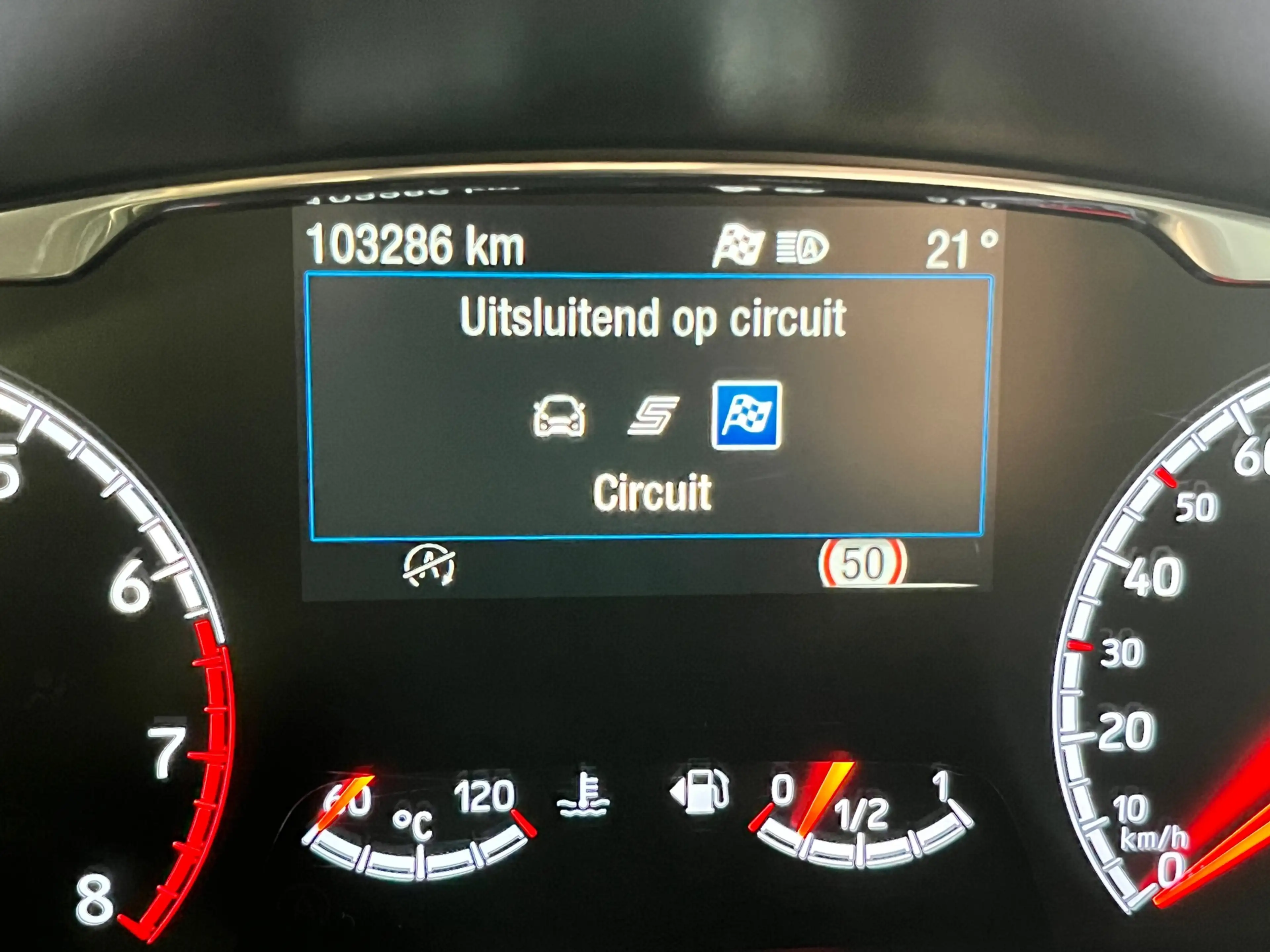 Ford Fiesta 1.5 ST-3 200PK! Panodak,Recaro,Navi,Clima,Cruise,C — photo 38