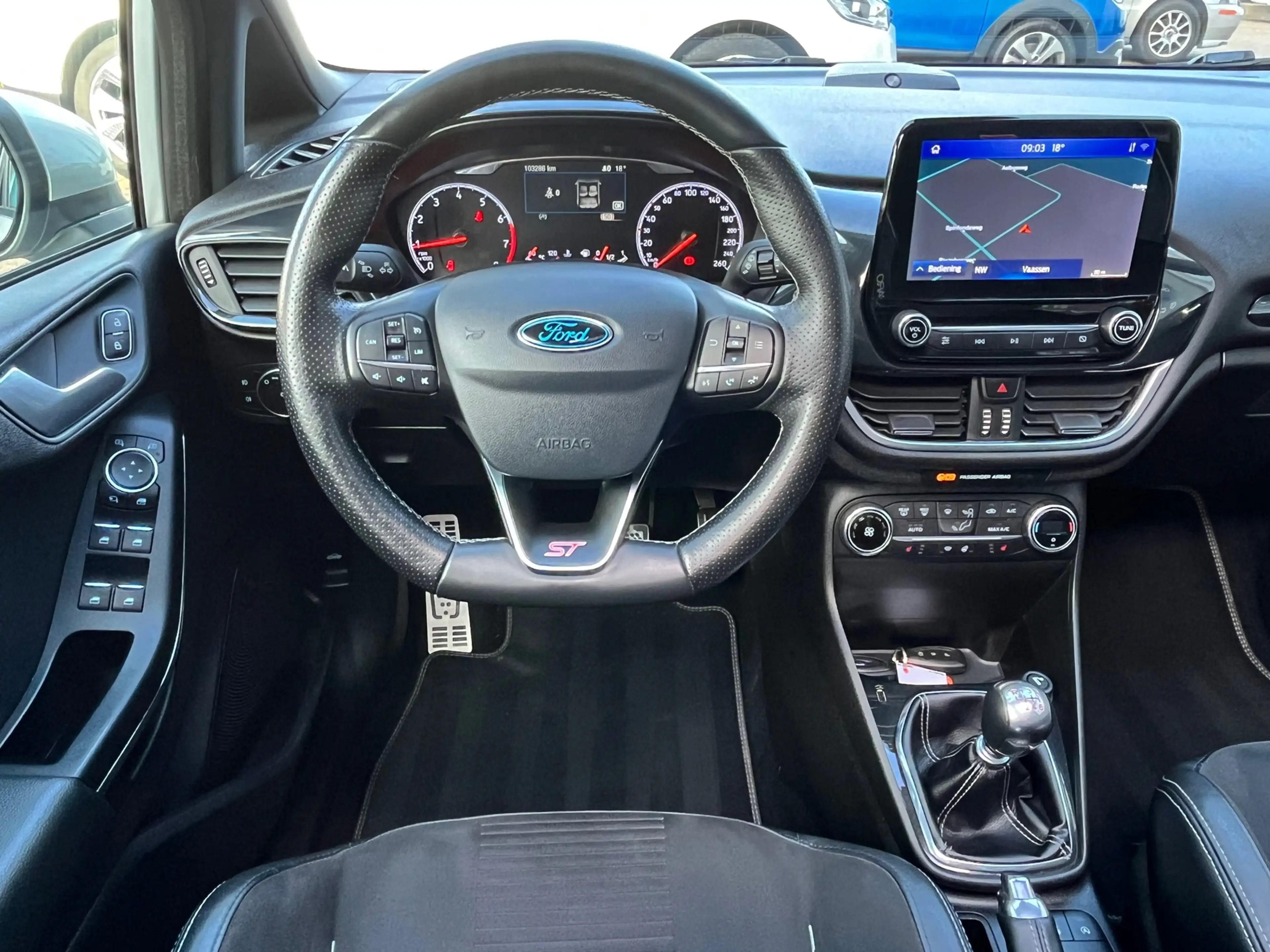 Ford Fiesta 1.5 ST-3 200PK! Panodak,Recaro,Navi,Clima,Cruise,C — photo 3