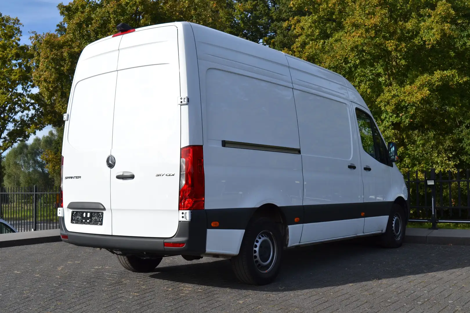 Mercedes-Benz Sprinter 317 CDI L2H2 | PRO | Cruise | Camera | Navi | App Blanc - 2