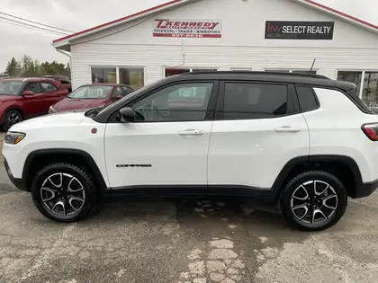 2024 Jeep Compass Trailhawk 4WD