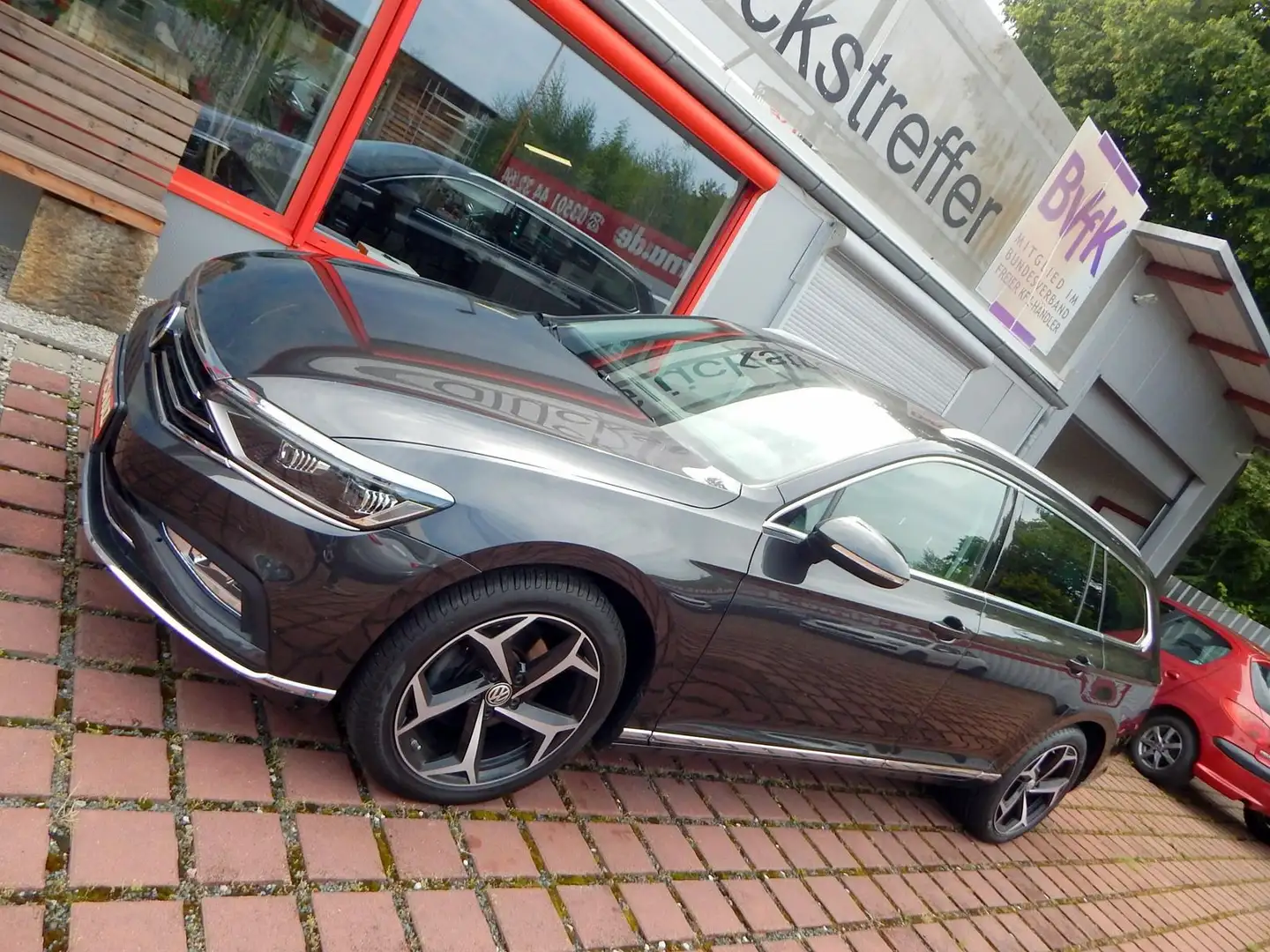 Volkswagen Passat Variant Elegance STANDH./AHZV/MATRIX Gris - 1