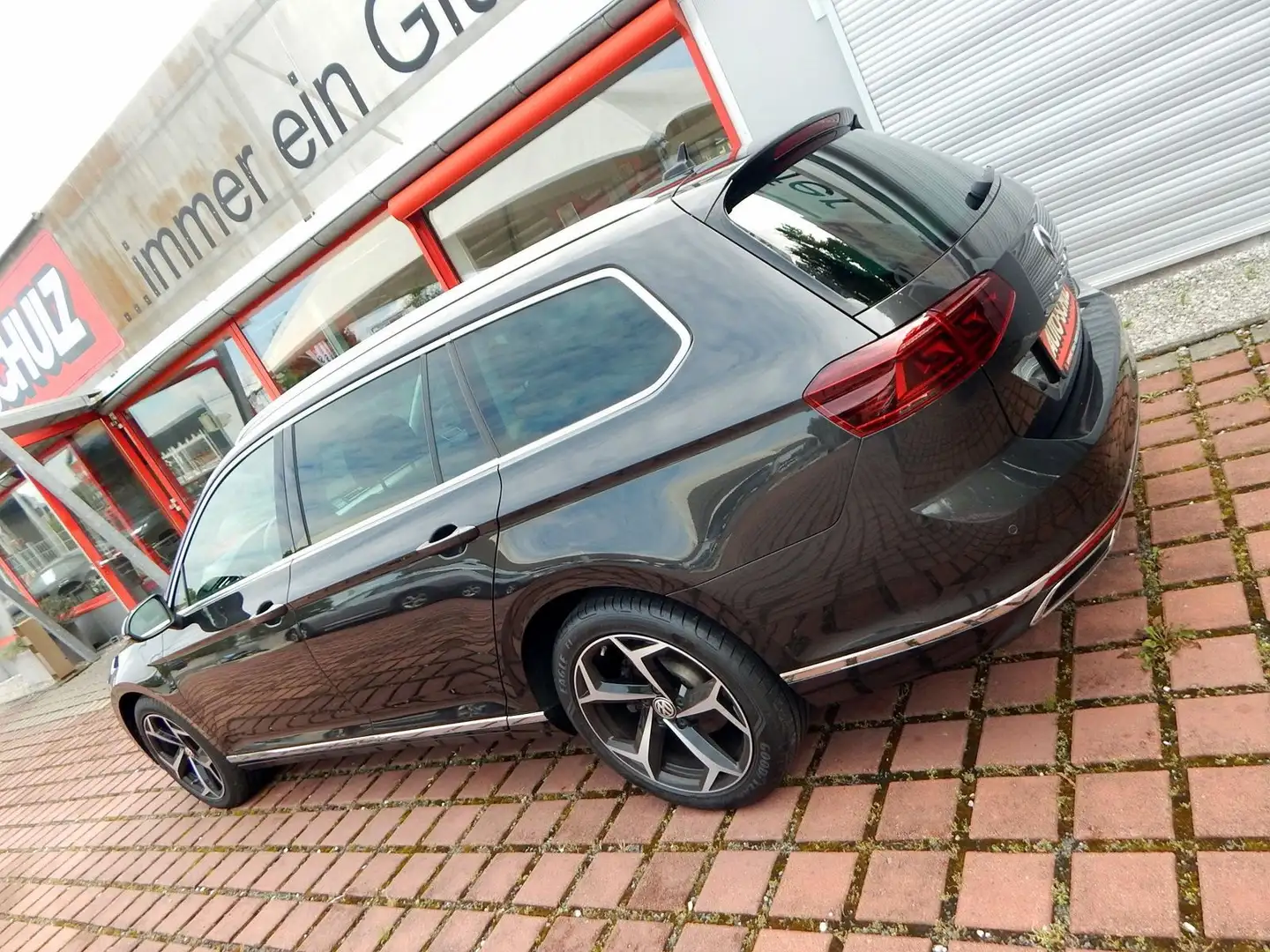 Volkswagen Passat Variant Elegance STANDH./AHZV/MATRIX Gris - 2