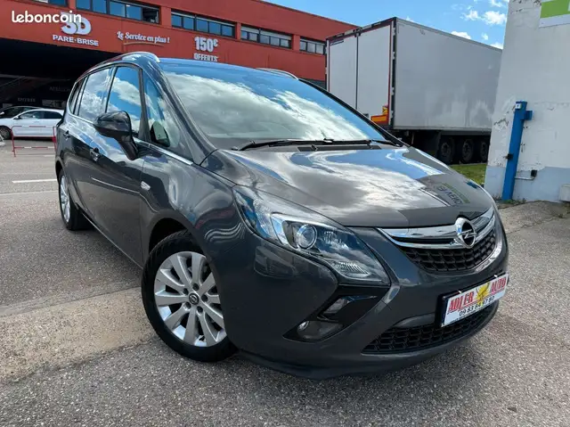 Opel Zafira Tourer 1.4 Turbo 140ch ecoFLEX PACK Cosmo StartStop 7 places