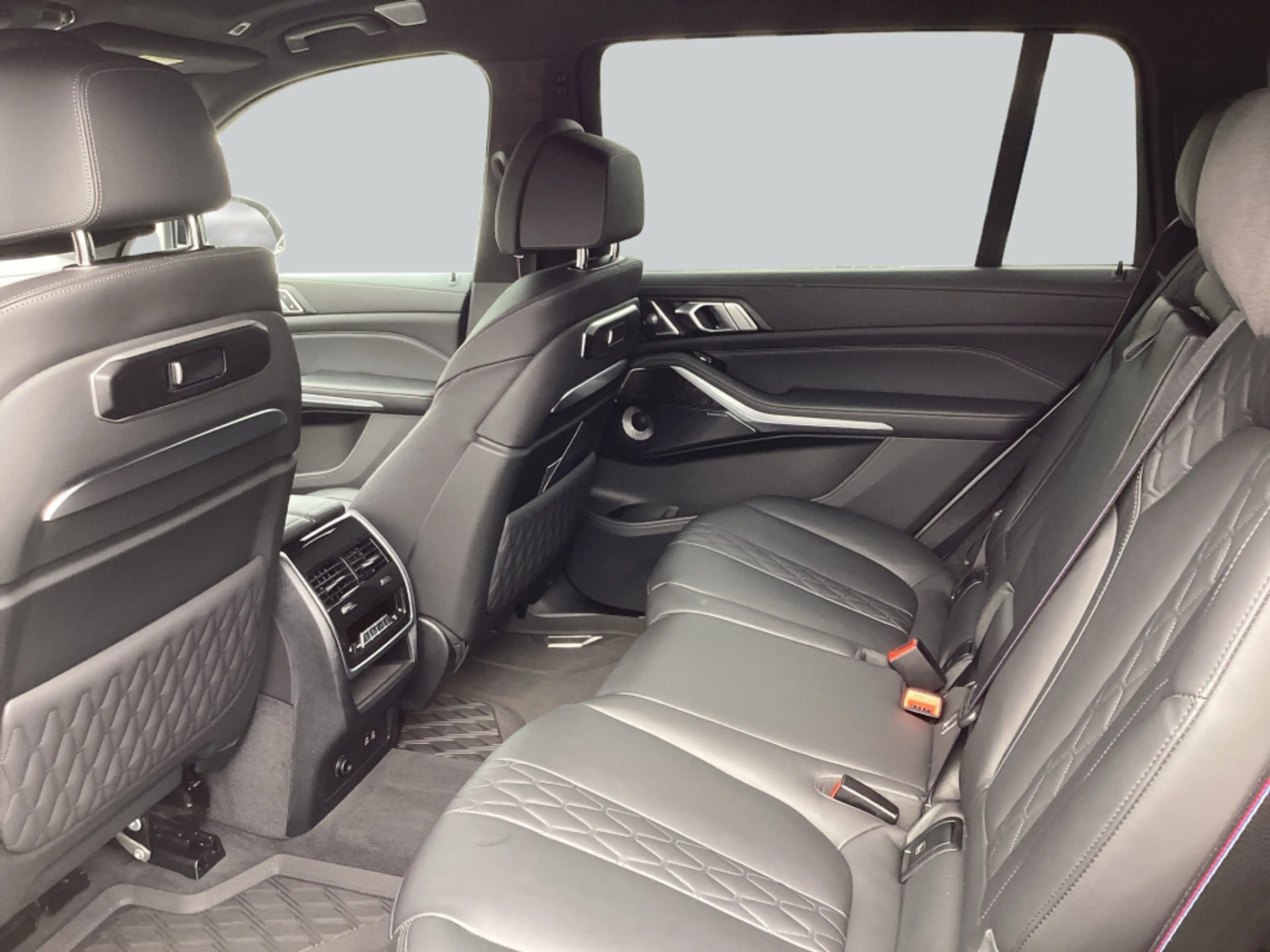 BMW X7 xDrive40d SHZ* AHK* Standheizung* — photo 12