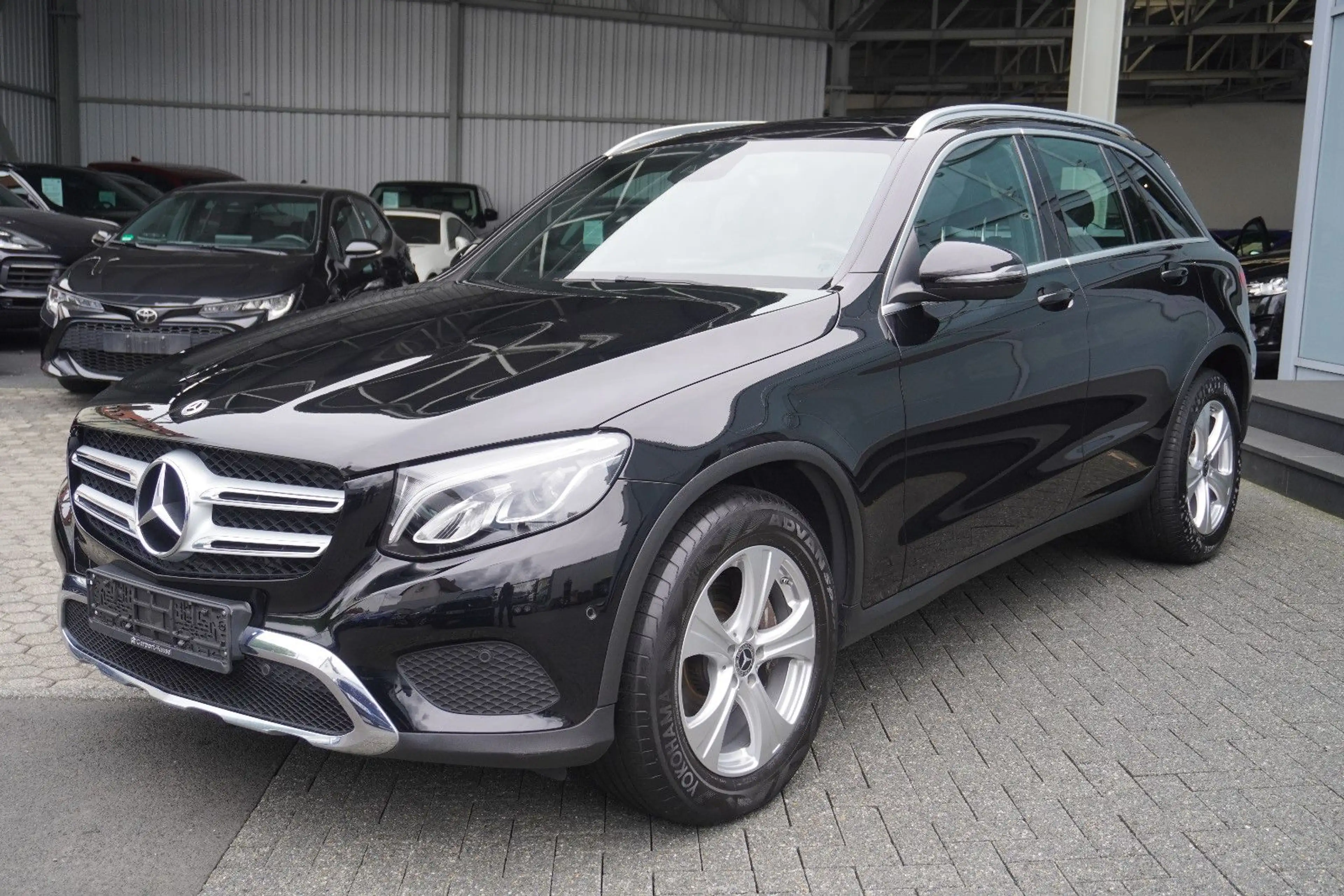 Mercedes-Benz GLC 250 d AMG Luxury 4M Pano/AHK/LED — photo 3