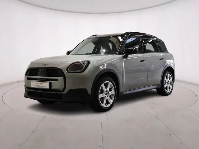 MINI Countryman D D 48V "Pacchetto M" Classic