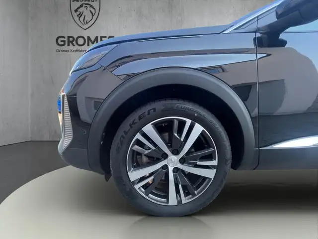 Peugeot 5008 view 11