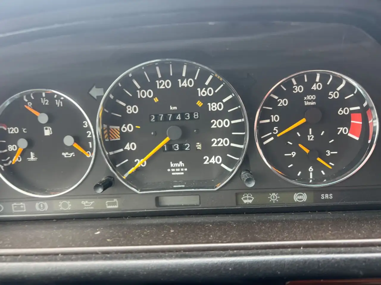 Mercedes-Benz E 300 124 Klima TÜV 03/2026 Automatik SSD AHK, foto 10
