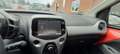 Toyota Aygo 1.0 VVT-i x-play Rood - thumbnail 9