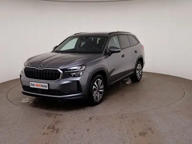 Skoda Kodiaq view 4