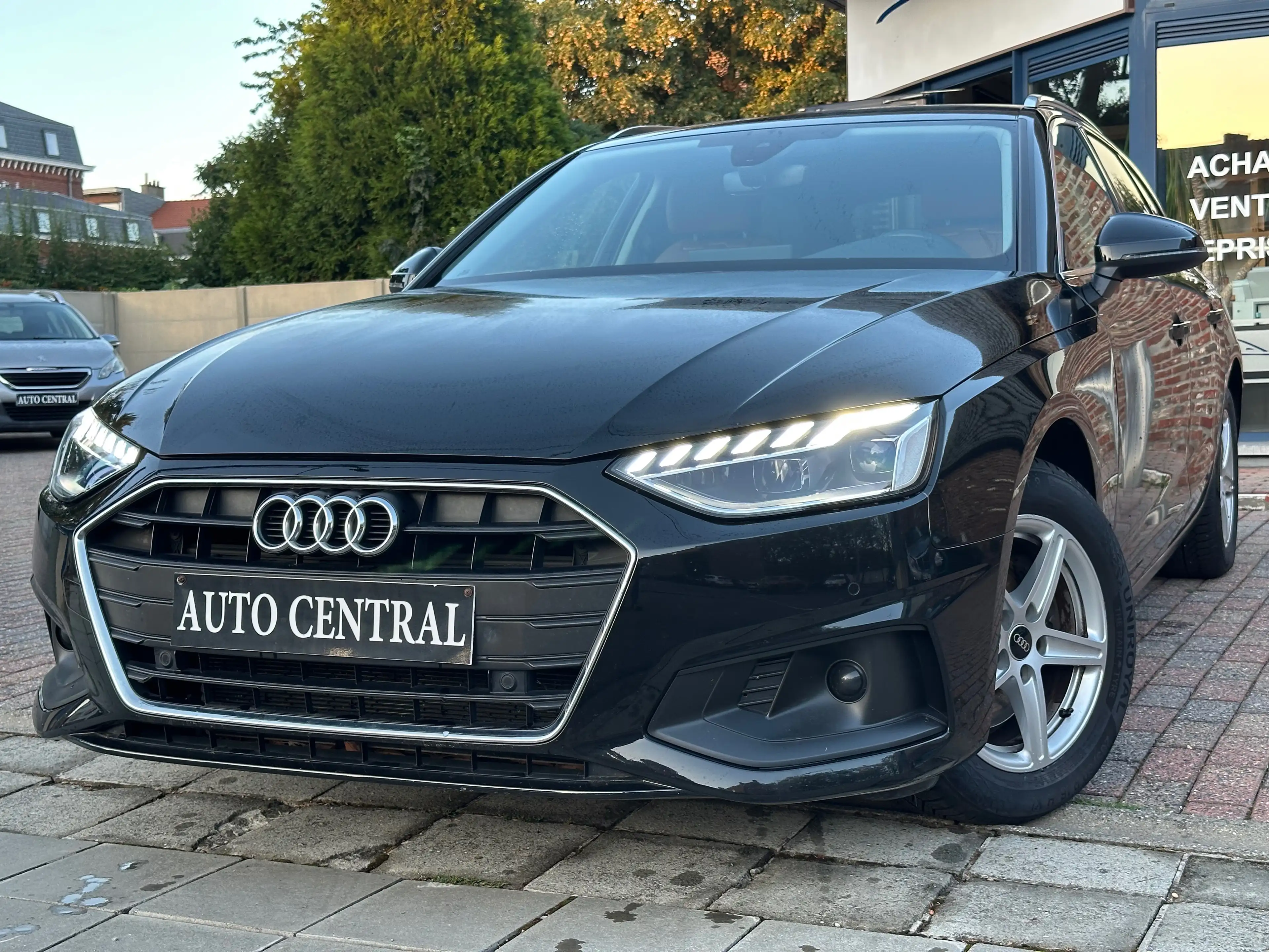 Audi A4 Avant*FACELIFT*35TDi 2.0*FULL ENTRETIEN*VIRTUAL,CUIR,…