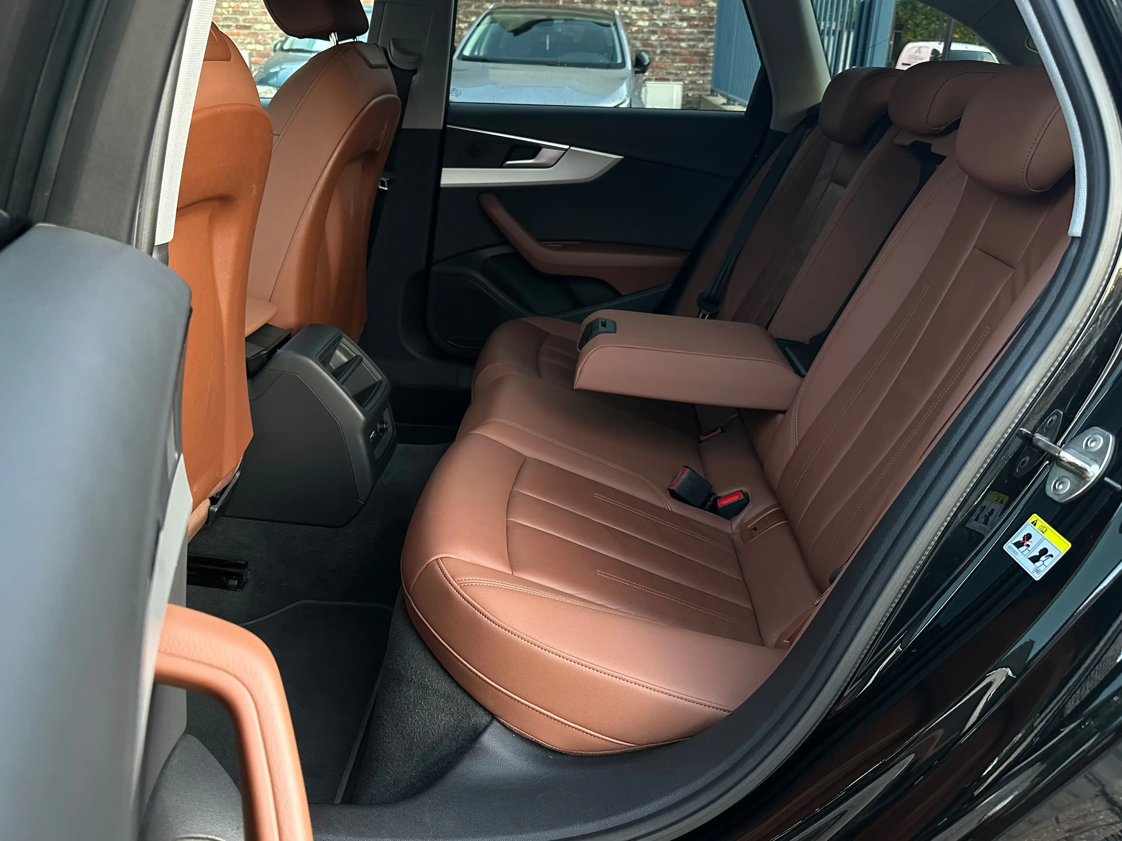 Audi A4 Avant*FACELIFT*35TDi 2.0*FULL ENTRETIEN*VIRTUAL,CUIR,… — photo 12