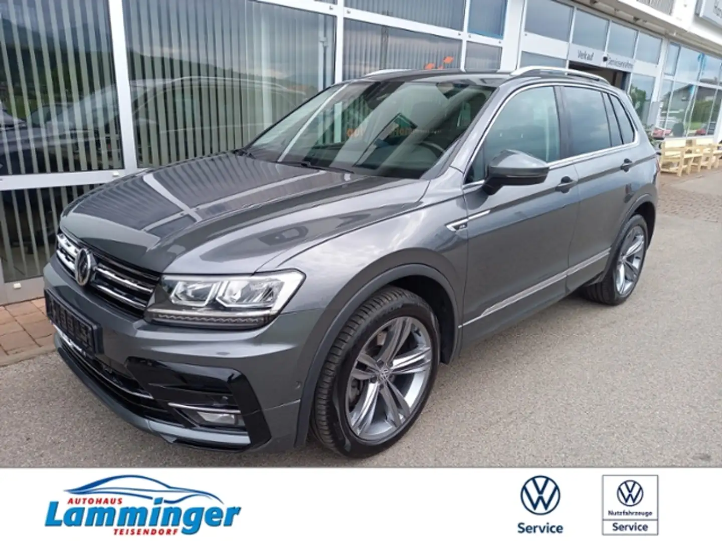 Volkswagen Tiguan Highline 4Motion R-LINE AHK RFK ACC Grau - 1