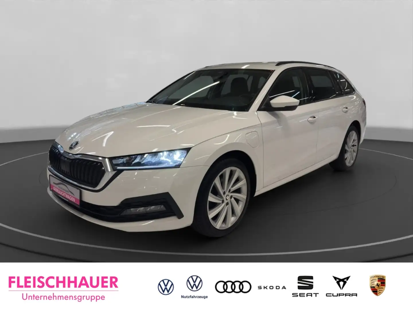 Skoda Octavia Combi Ambition iV 1.4 TSI LED+18''+App-connect Weiß - 1