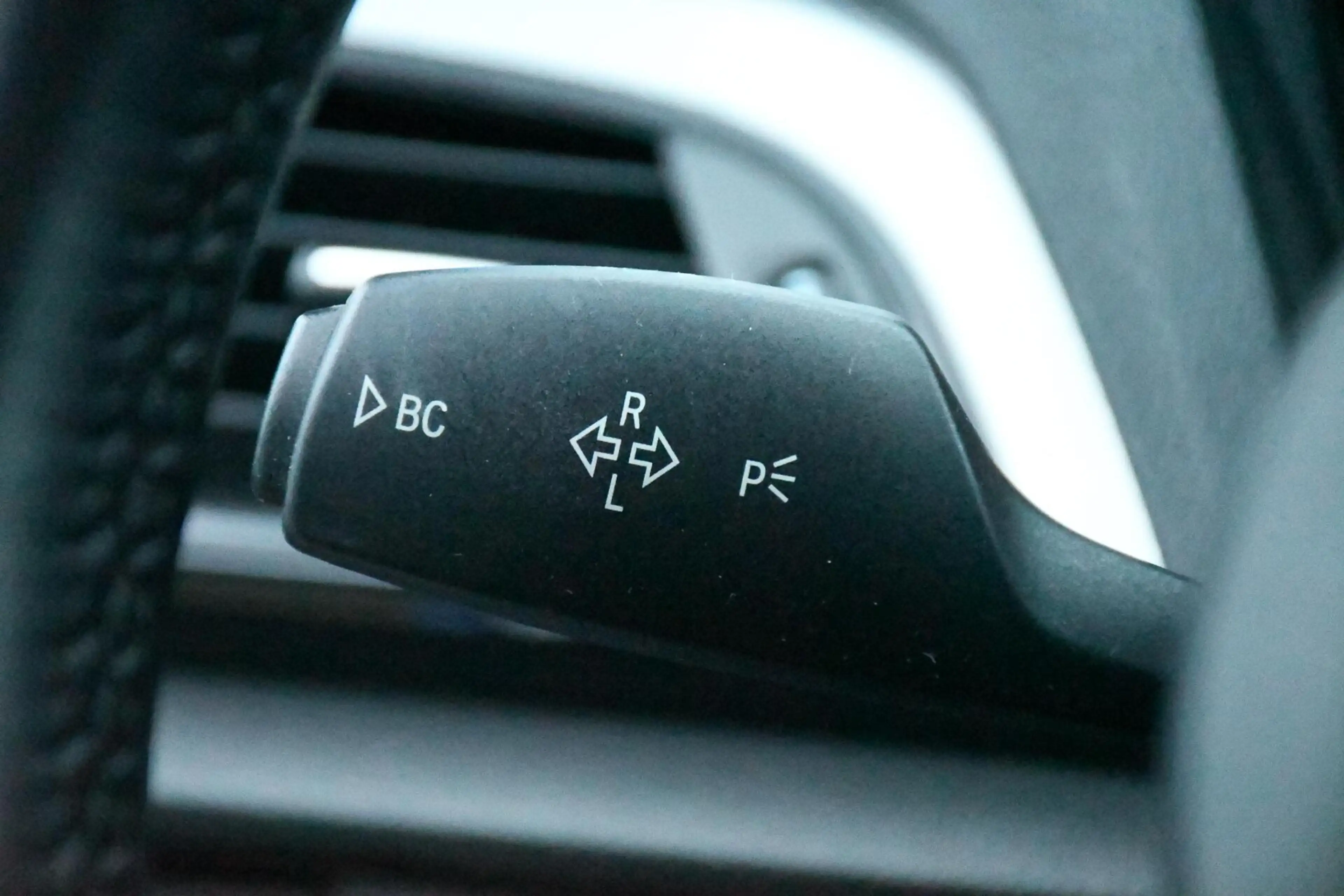 BMW 235 2-serie Coupé M235i High Executive KW Schroefset 4 — photo 12