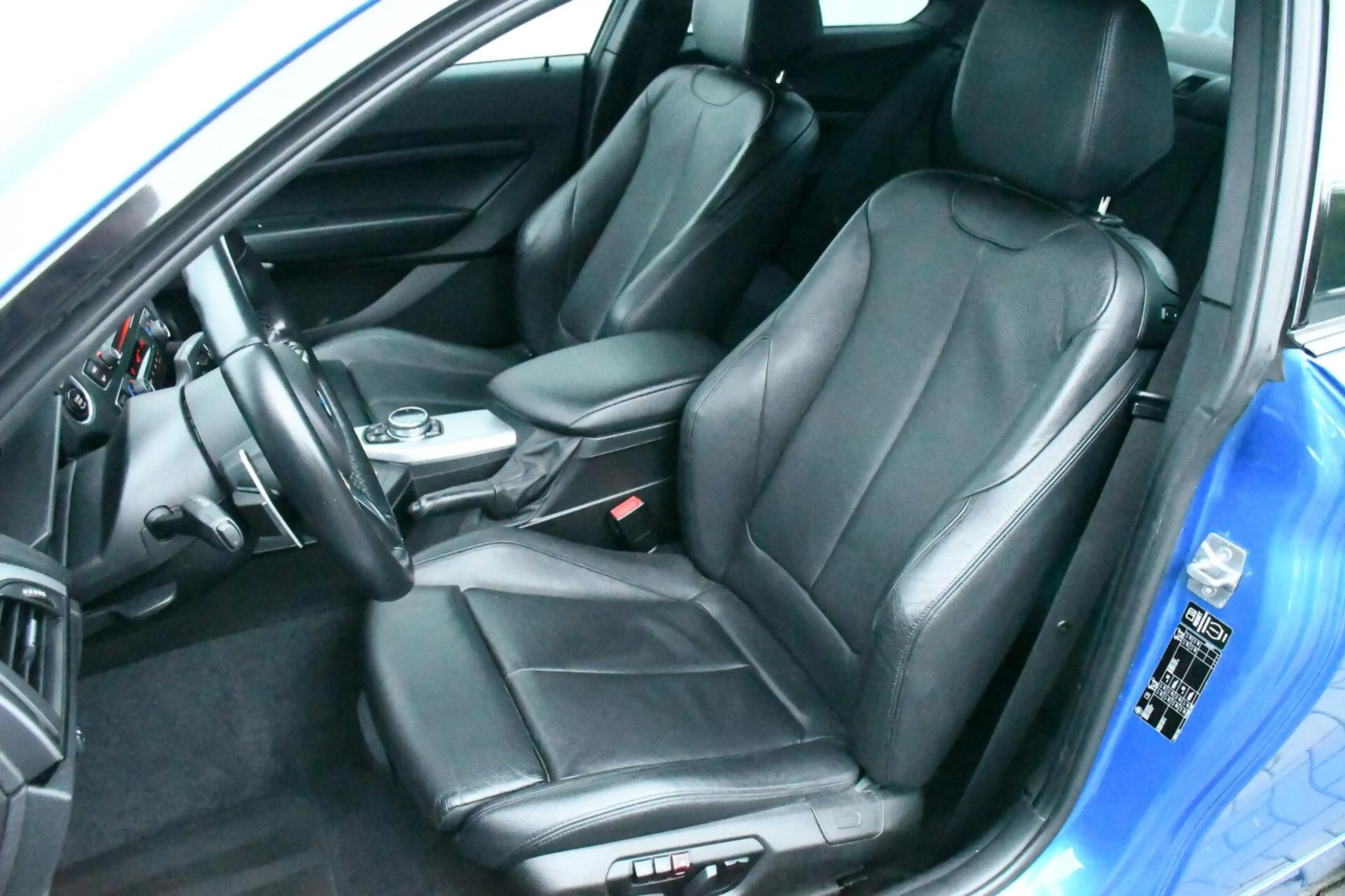 BMW 235 2-serie Coupé M235i High Executive KW Schroefset 4 — photo 6
