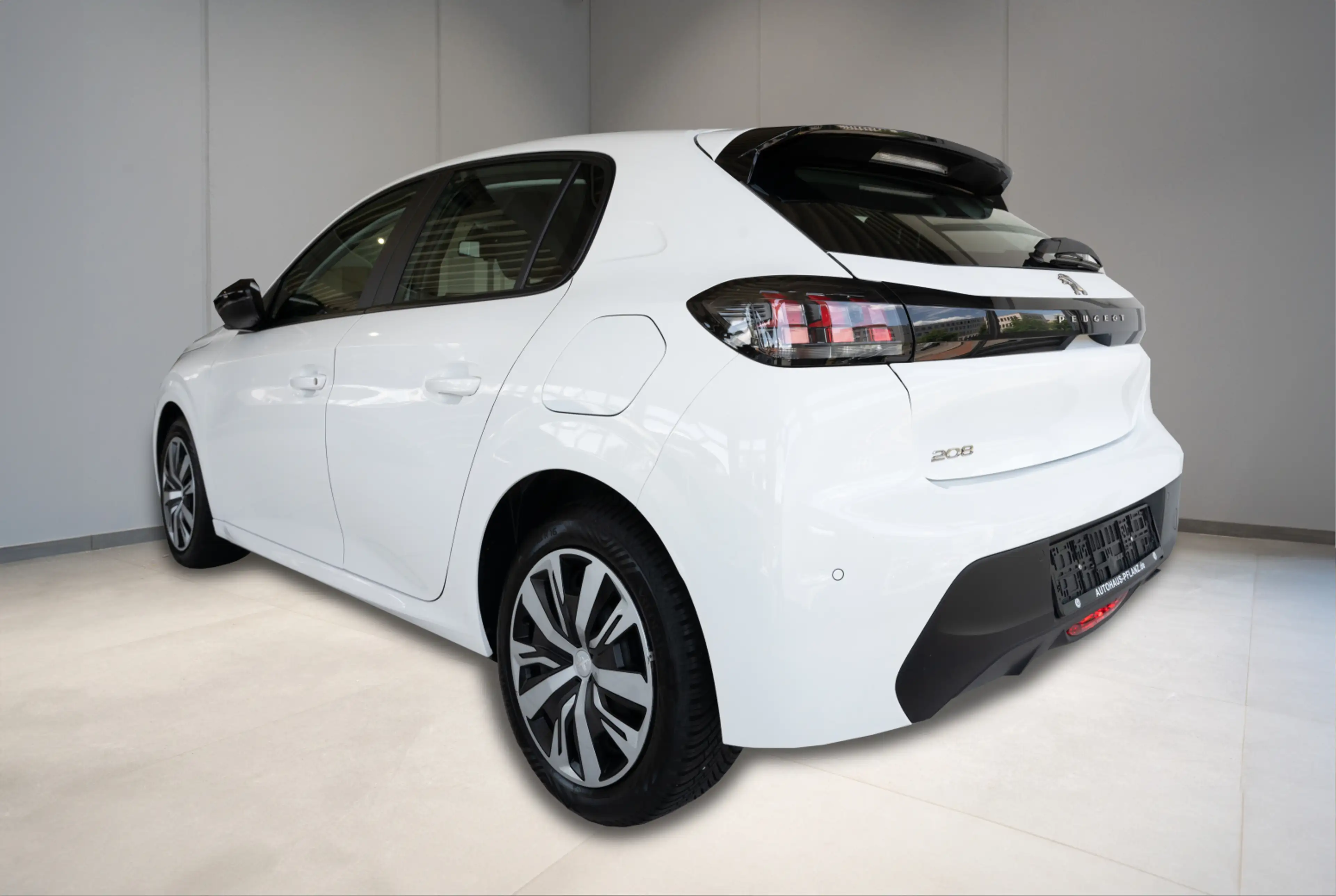 Peugeot 208 Active Pack PureTech 100 *SHZ*MIRROR-SCREEN*DAB* — photo 3