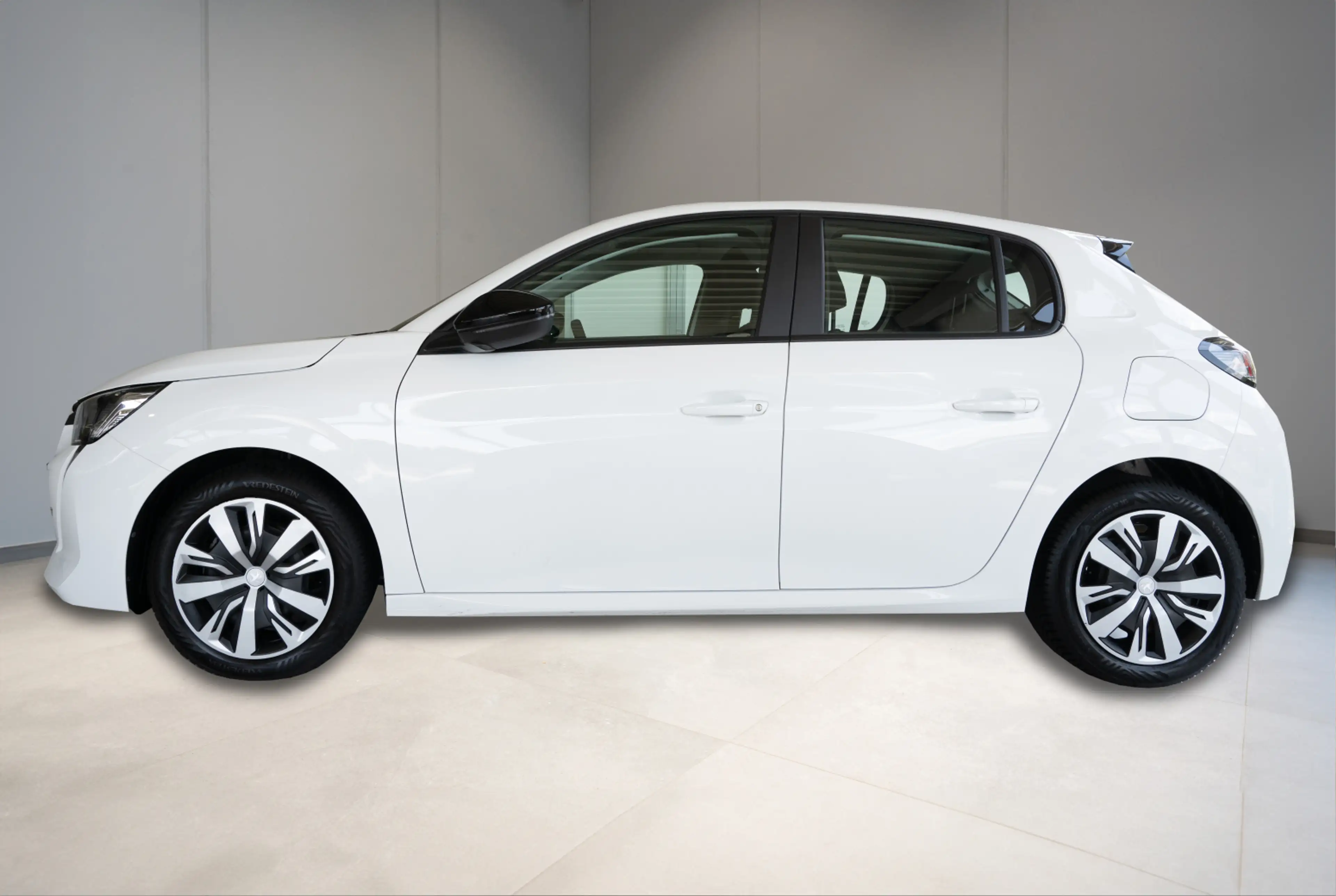 Peugeot 208 Active Pack PureTech 100 *SHZ*MIRROR-SCREEN*DAB* — photo 4