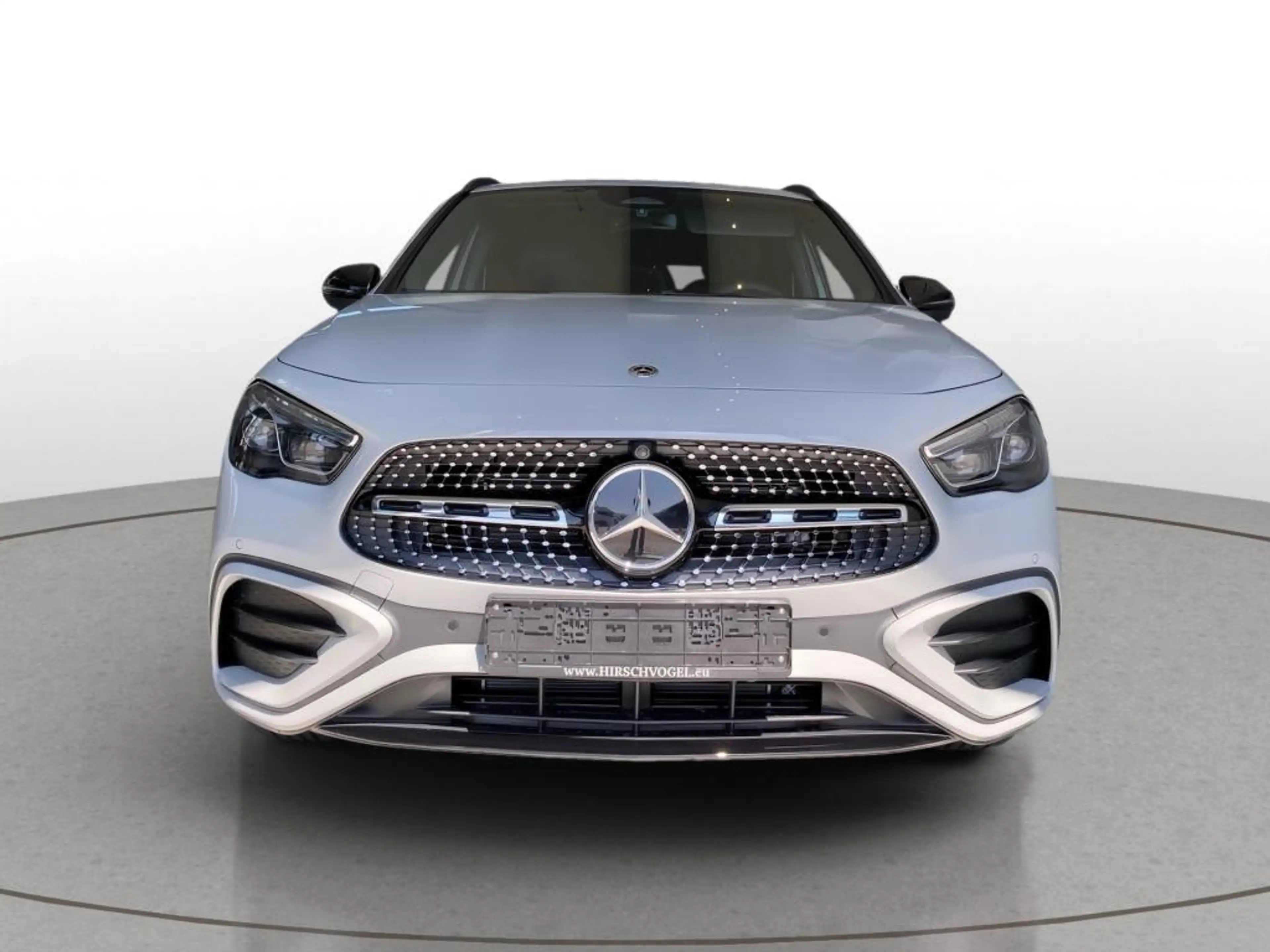 Mercedes-Benz GLA 250 e AMG-Line+Night+AHK+DISTRONIC+MULTIBEAM — photo 3