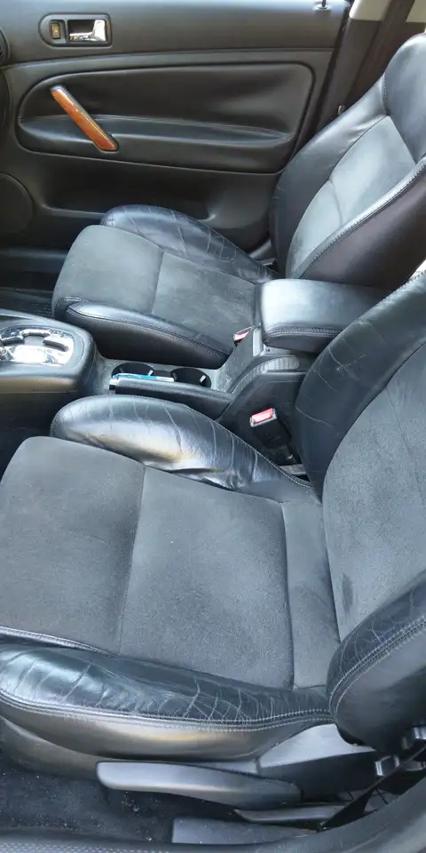 Volkswagen Passat Variant 1.9 tdi Highline 130cv tiptronic, foto 4