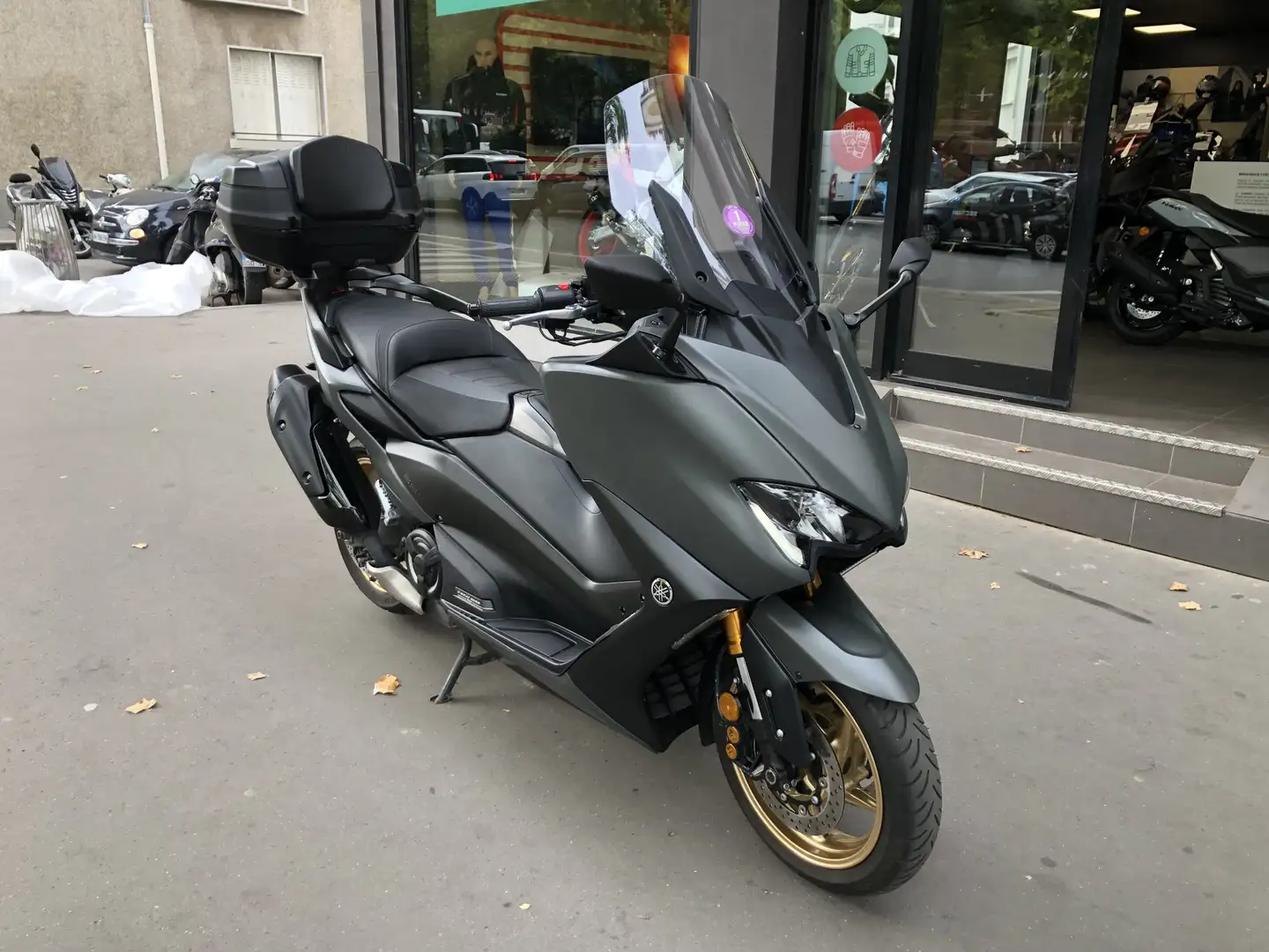 Yamaha TMAX 560 Verde - 1