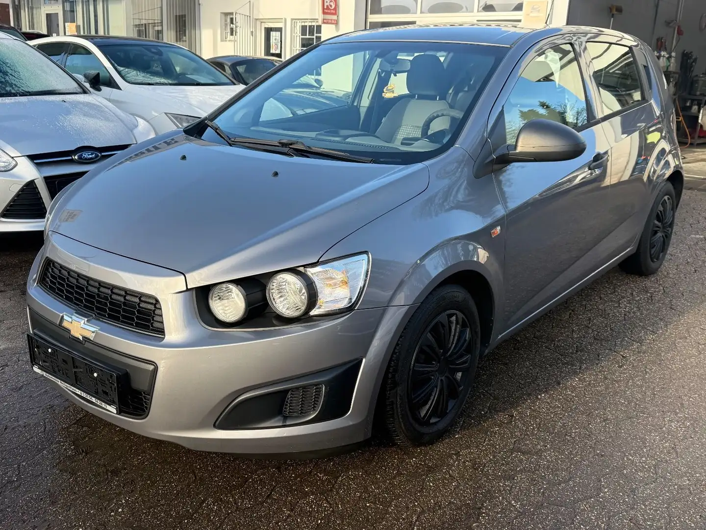 Chevrolet Aveo Schrägheck LS*Klima*Tempo*Allwetter*HU Grau - 1