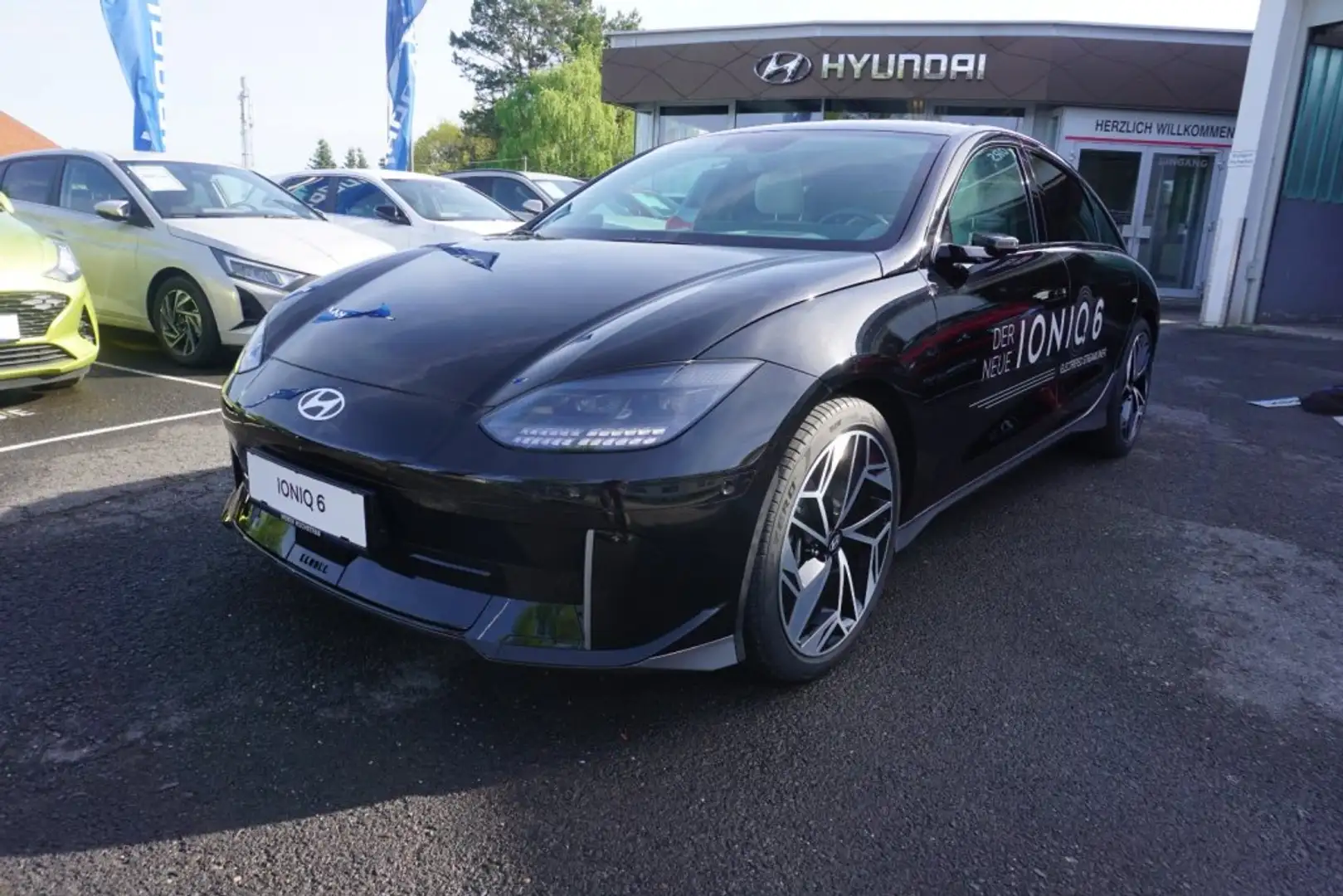 Hyundai IONIQ 6 TOP LINE Long Range 77,4 kWh 4WD i63t1-O2/ Schwarz - 1