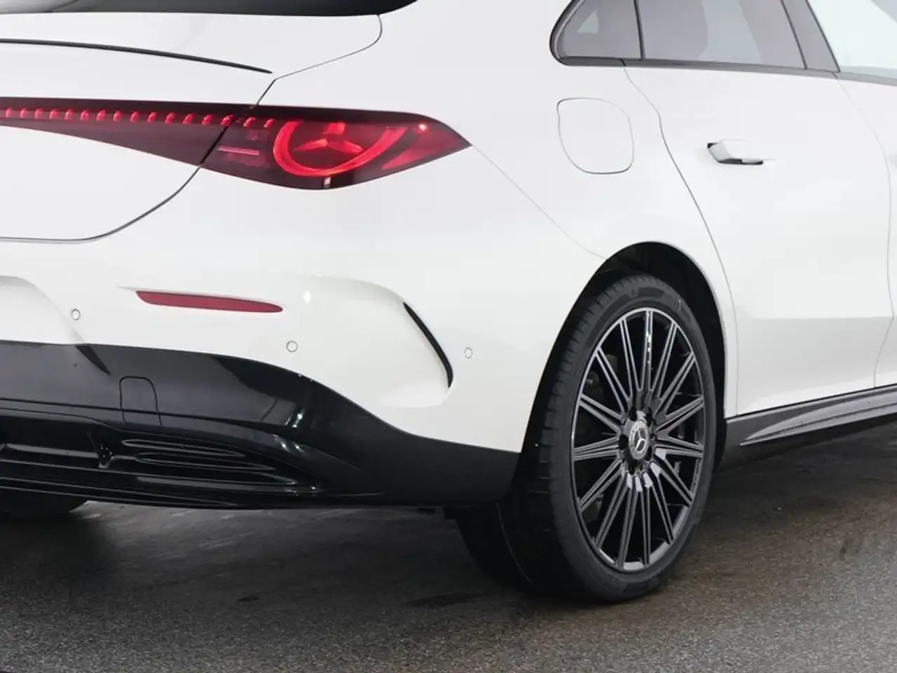 Mercedes-Benz CLA + EQ AMG-Line+ PREMIUM NIGHT PANO MEMORY, миниатюра 4
