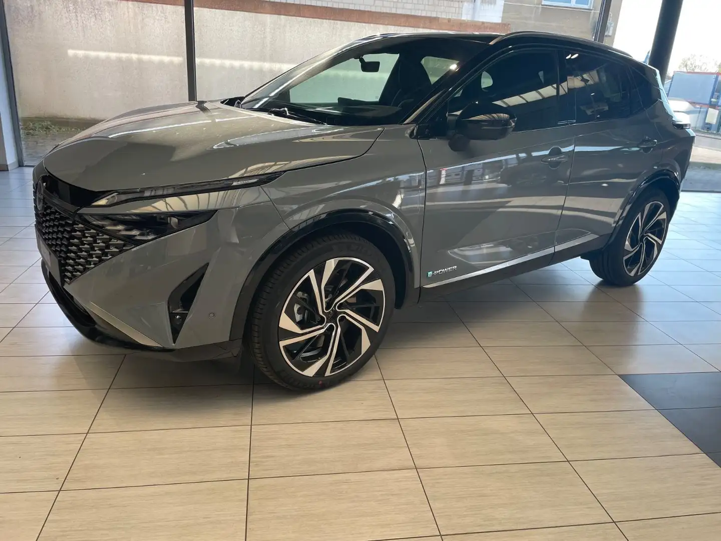 Nissan Qashqai Tekna+ e-Power Grau - 1