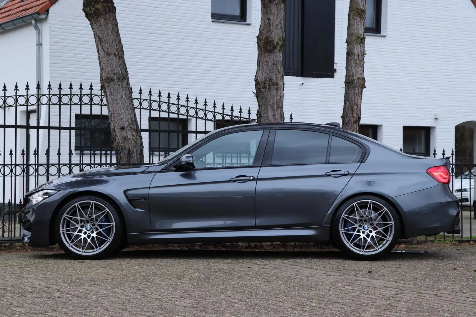 BMW M3 3-serie Competition DCTA |Carbon |Surround vieuw | Šedá - 2