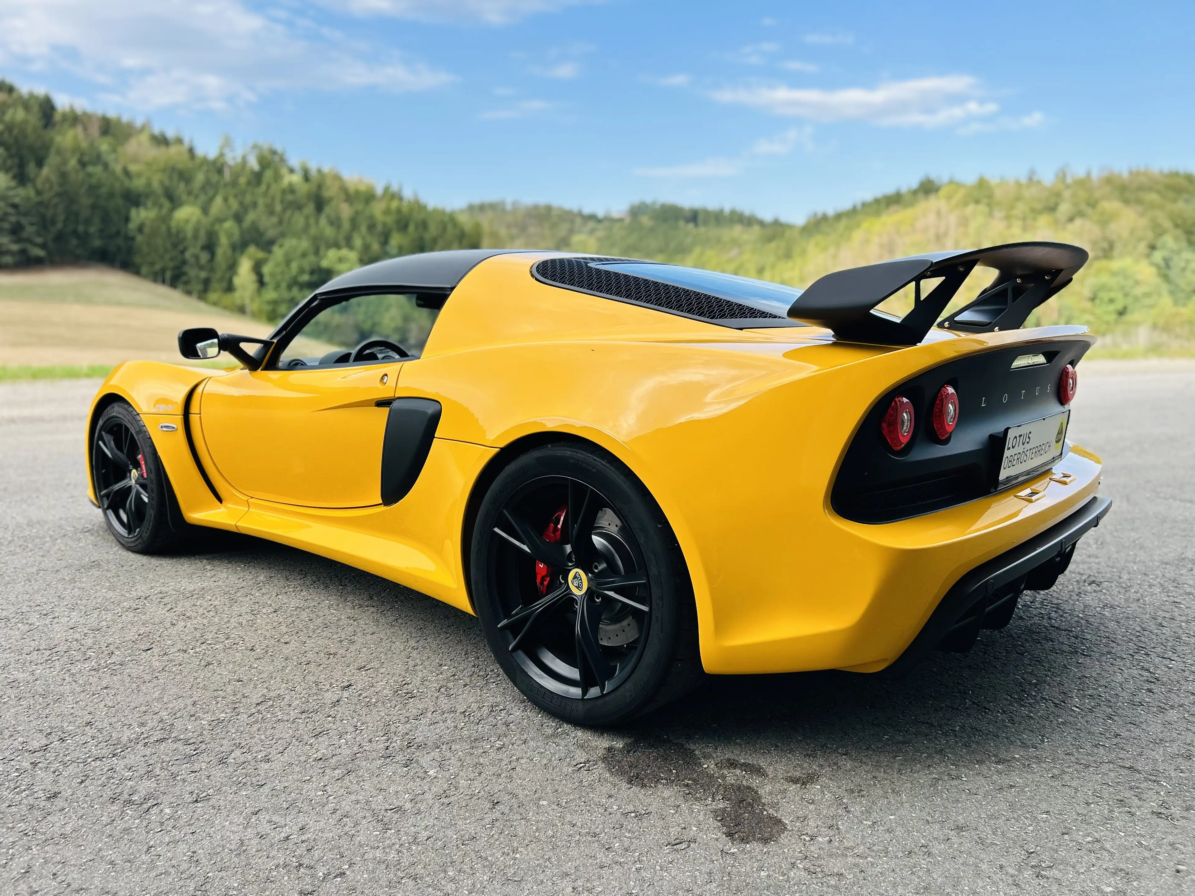 Lotus Exige 350 V6 Club Racer - gelb — photo 5