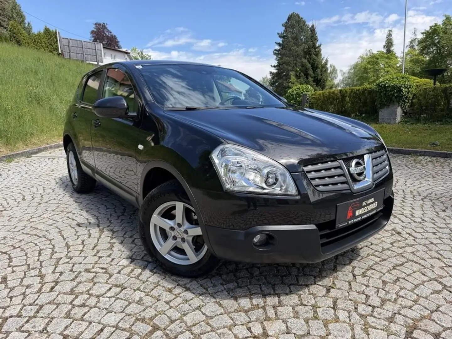 Nissan Qashqai Visia KLIMA TEMPOMAT PANO Schwarz - 1