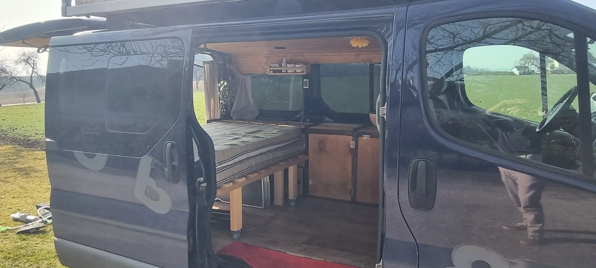 Opel Vivaro Vivaro Combi L1H1 1,9 DTI 2,9t kurz Albastru - 1
