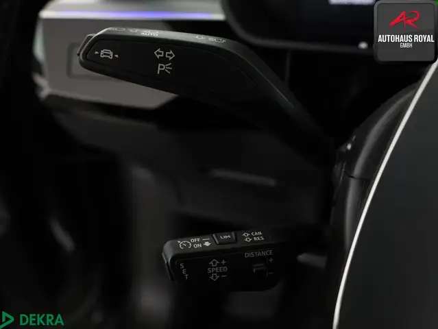 Audi E-Tron view 15